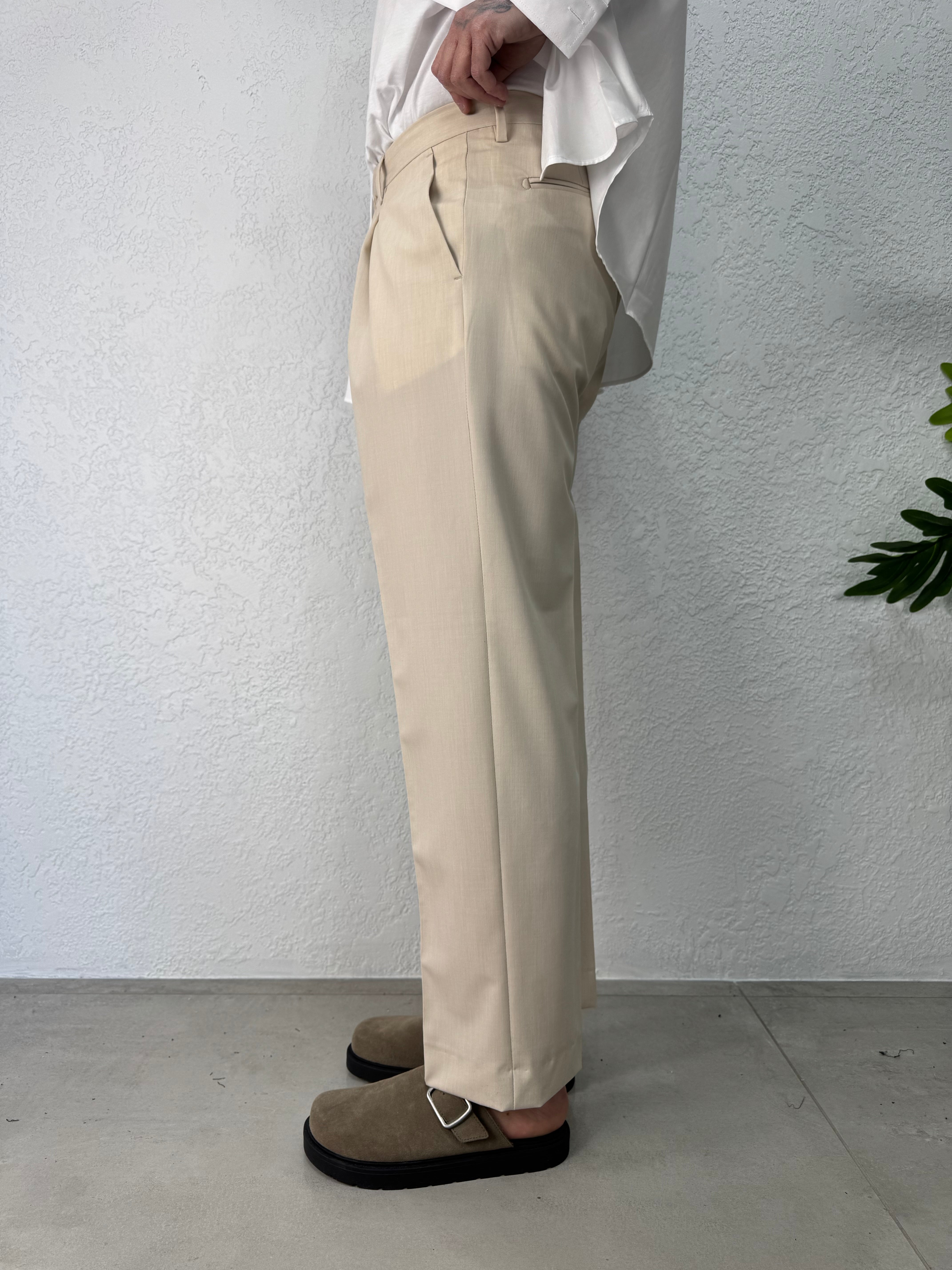 Pantalone Roma