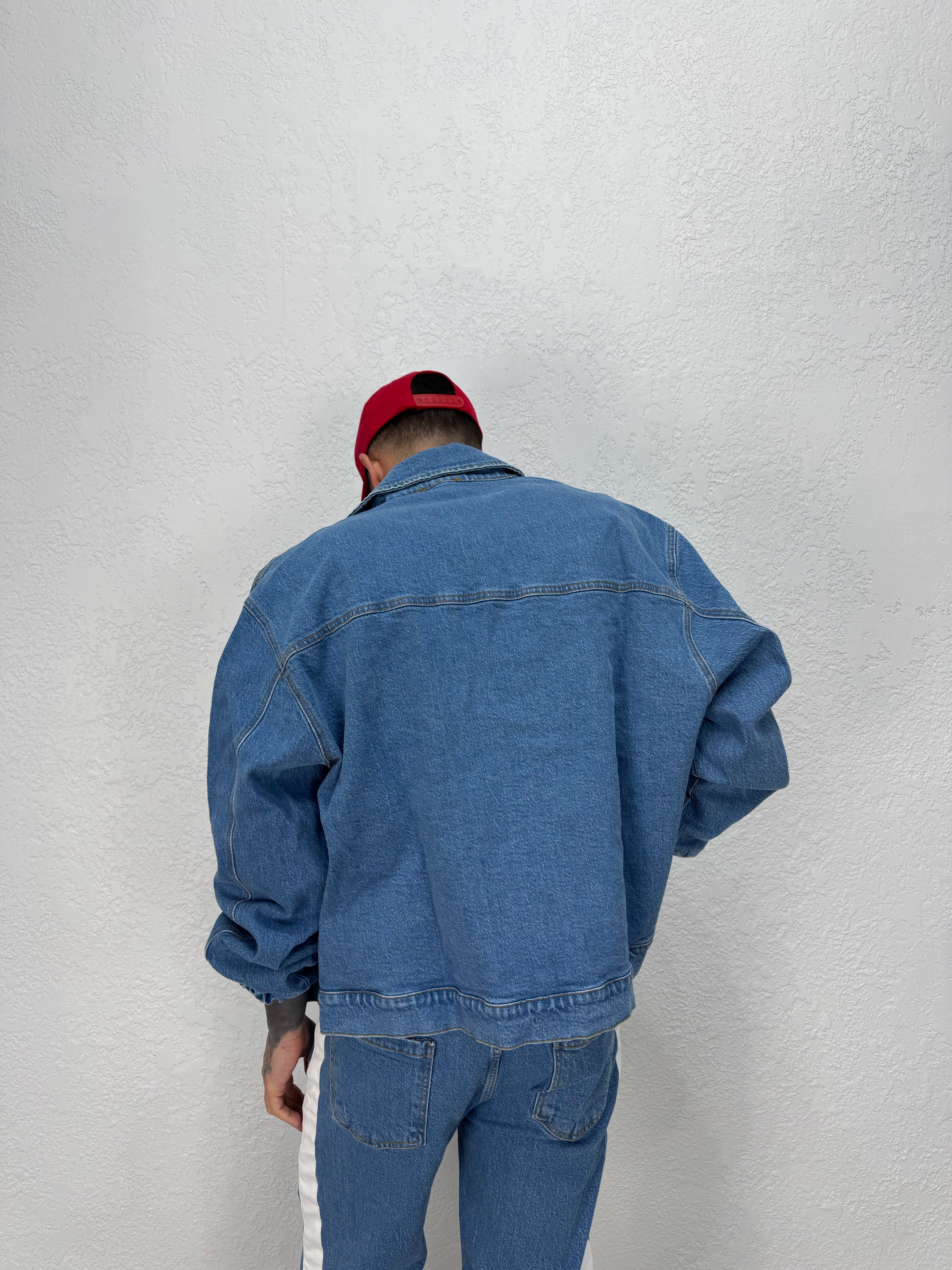JACKET IN JEANS CON BANDA LATERALE