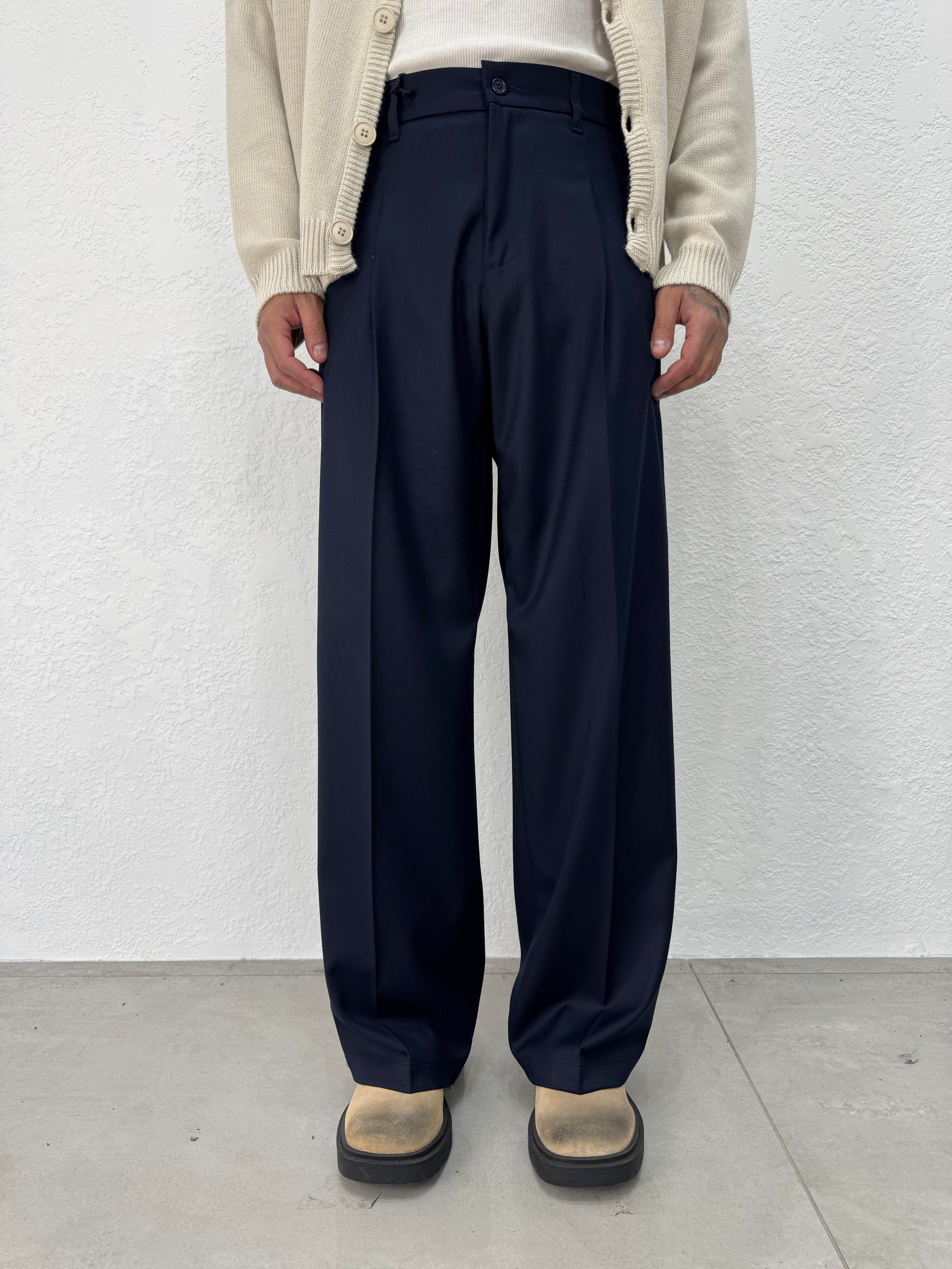 PANTALONE KARL MOLLA BOTTONE FONDO AMPIO