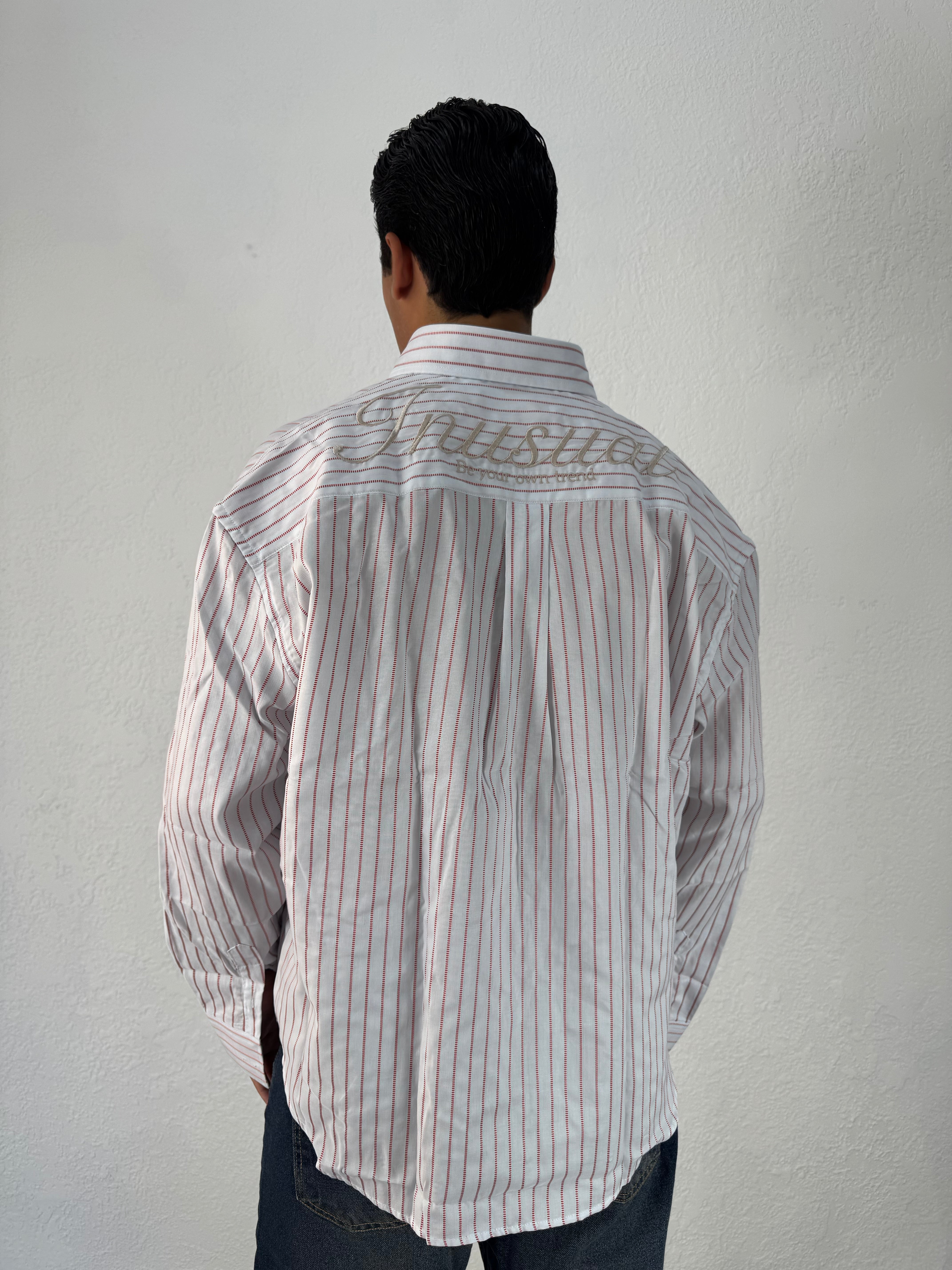 CAMICIA INUSUAL RIGATA ROSSA CON RICAMO