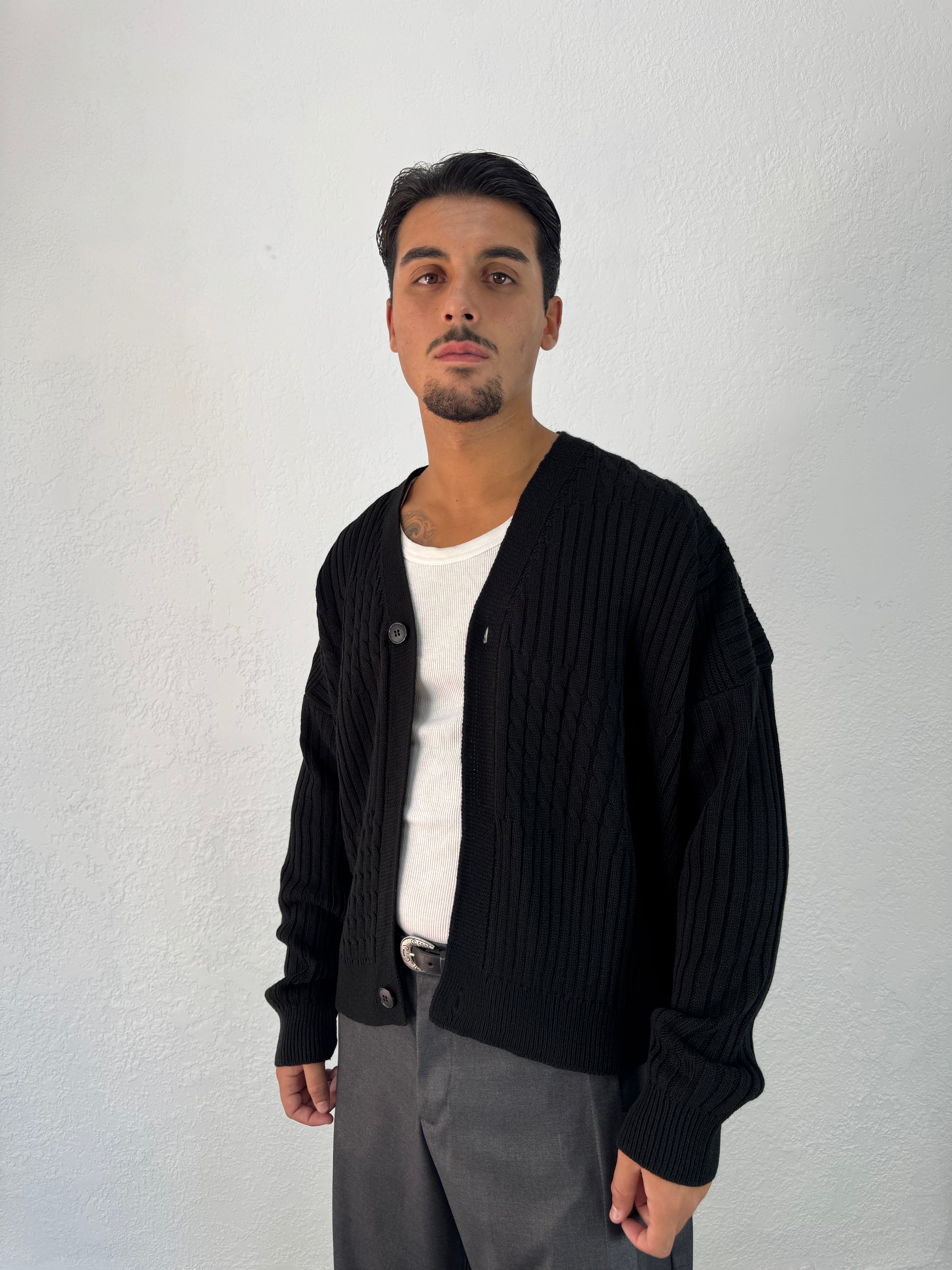 CARDIGAN DUE BOTTONI
