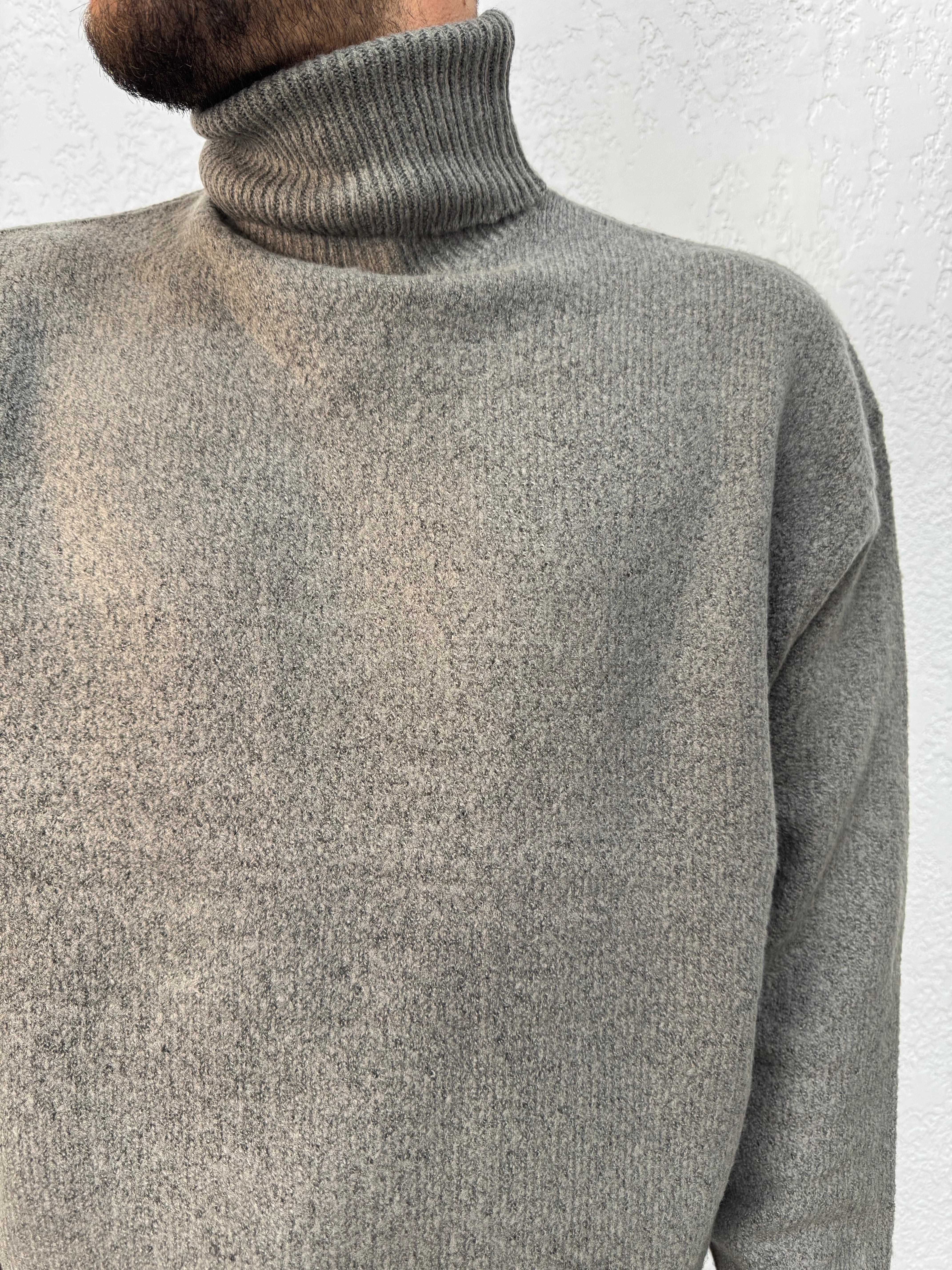 MAGLIONE COLLO ALTO LANA MOHAIR
