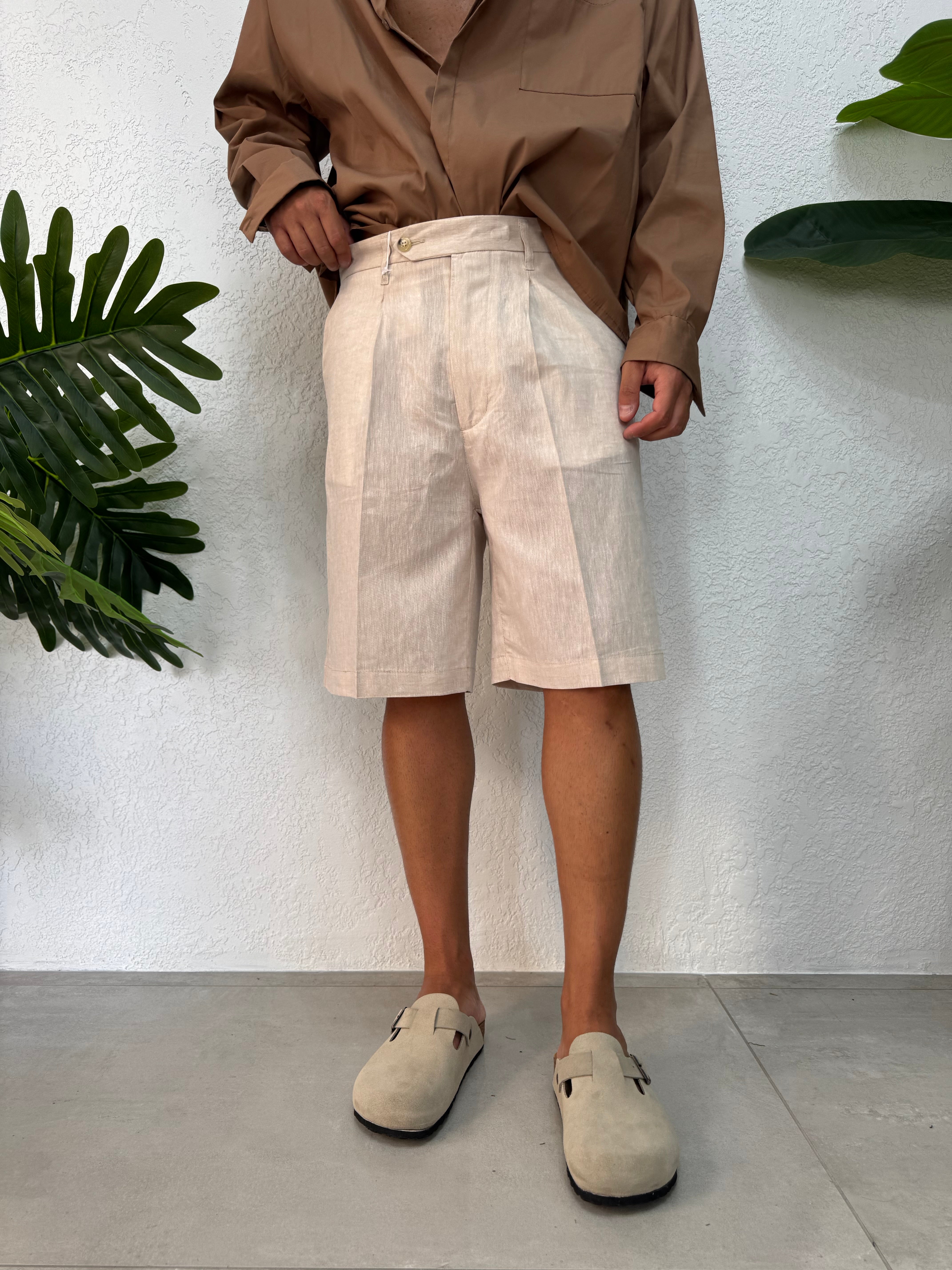 Bermuda classico con Pinces in Lino