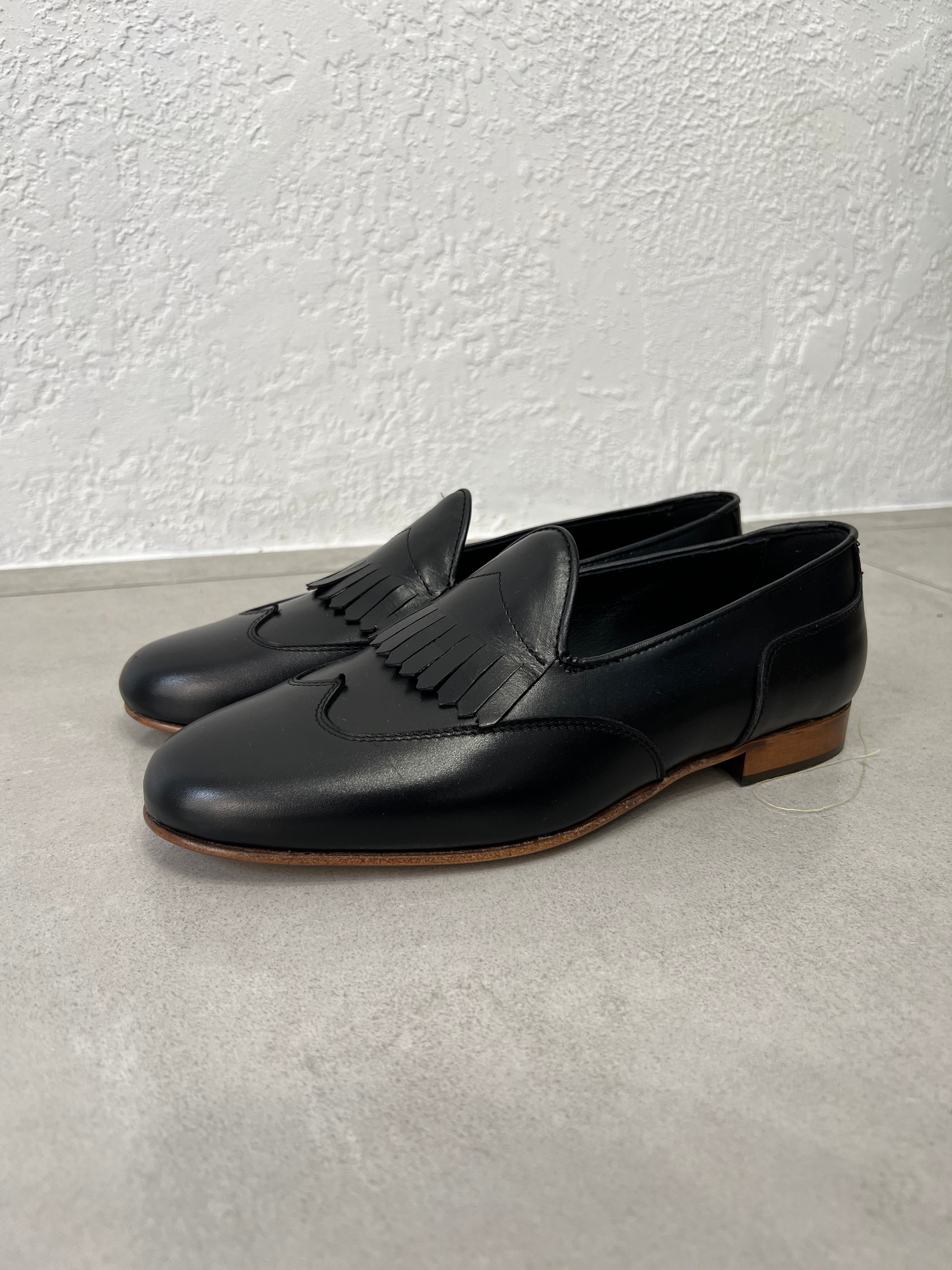 MOCASSINO IN PELLE CON FRANGE