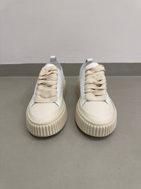 SNEAKERS WHITE CON SUOLA BEIGE