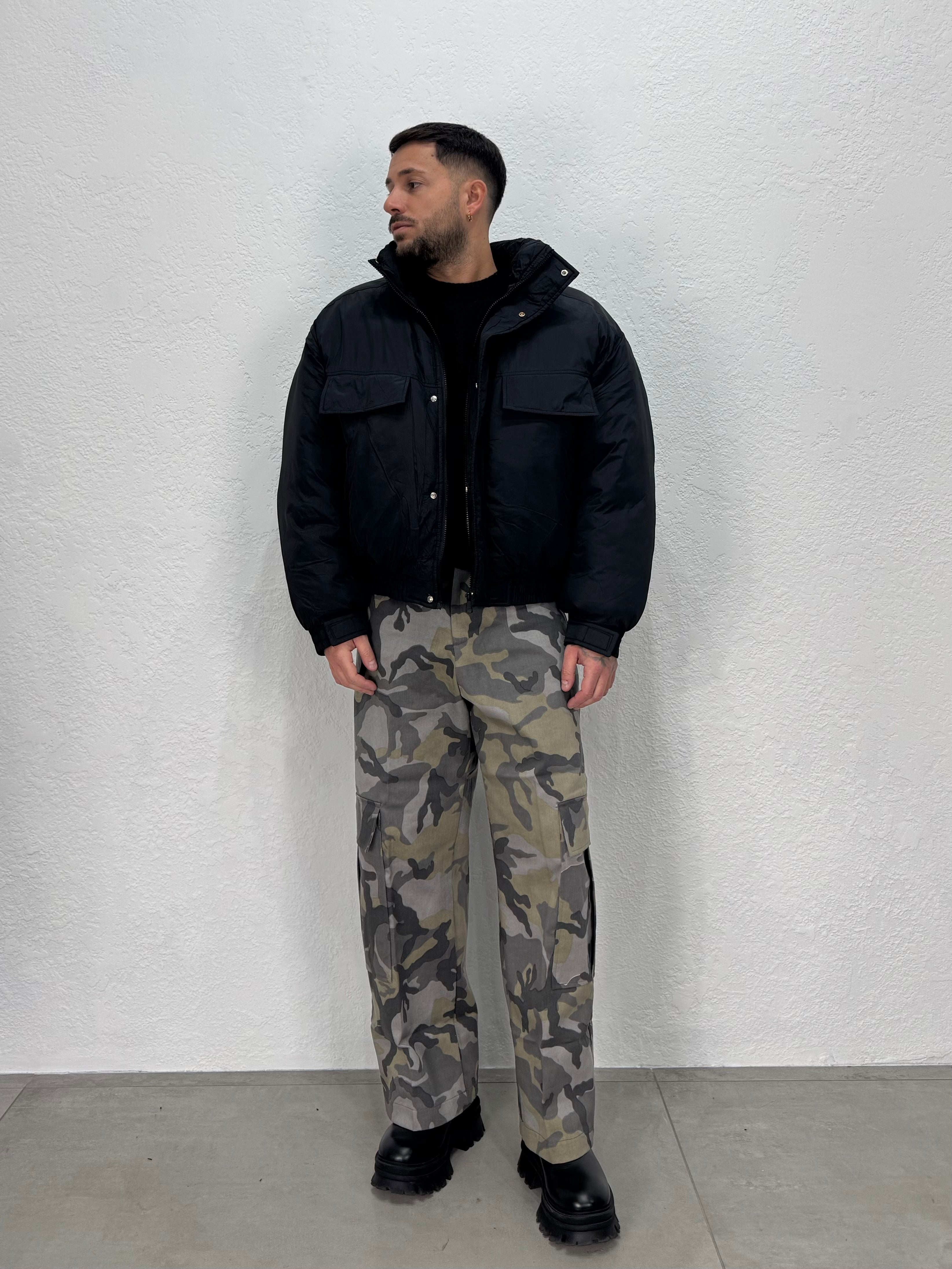 PUFFER CON TASCONI E MOLLA