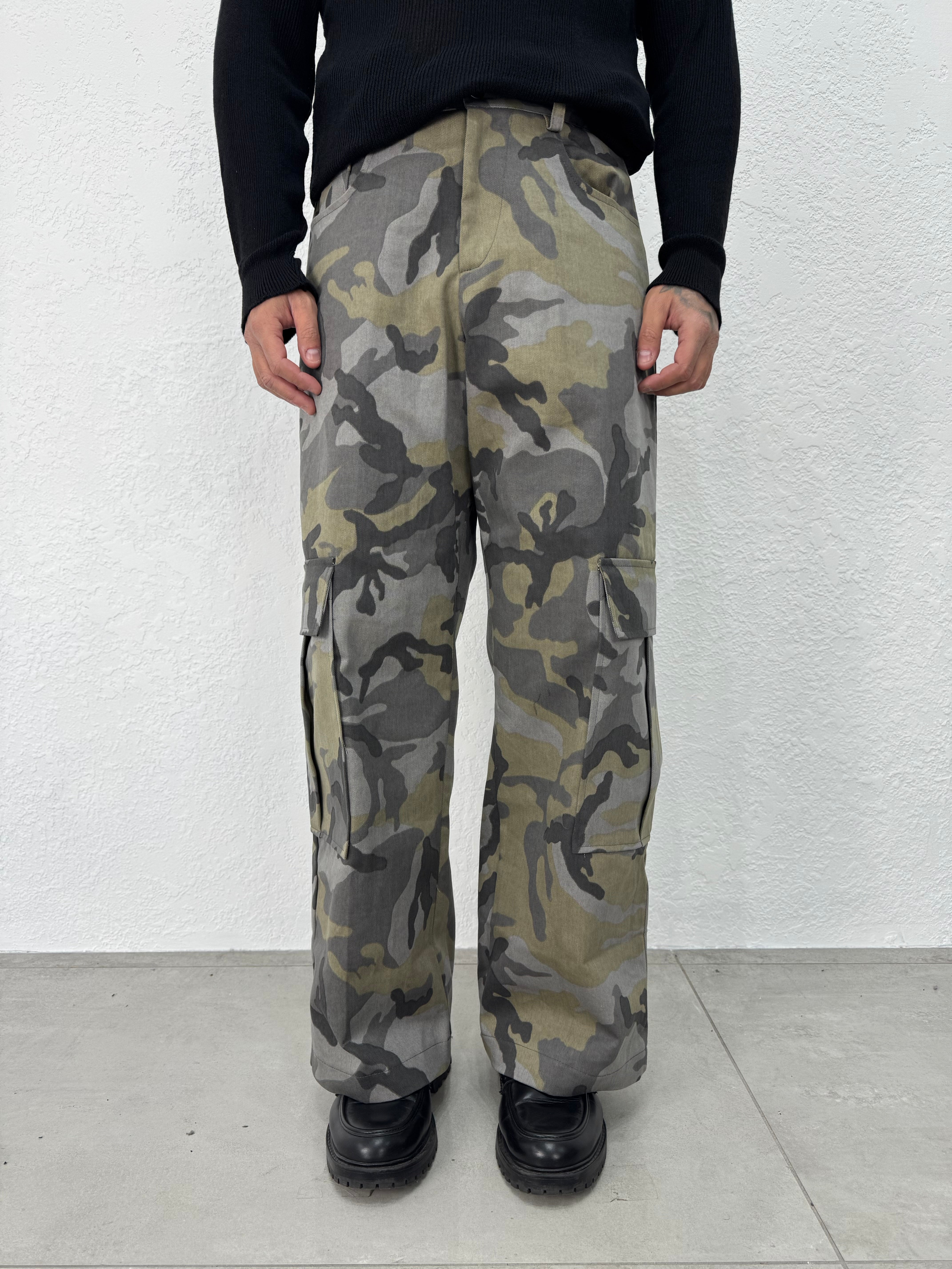 CARGO MILITARY