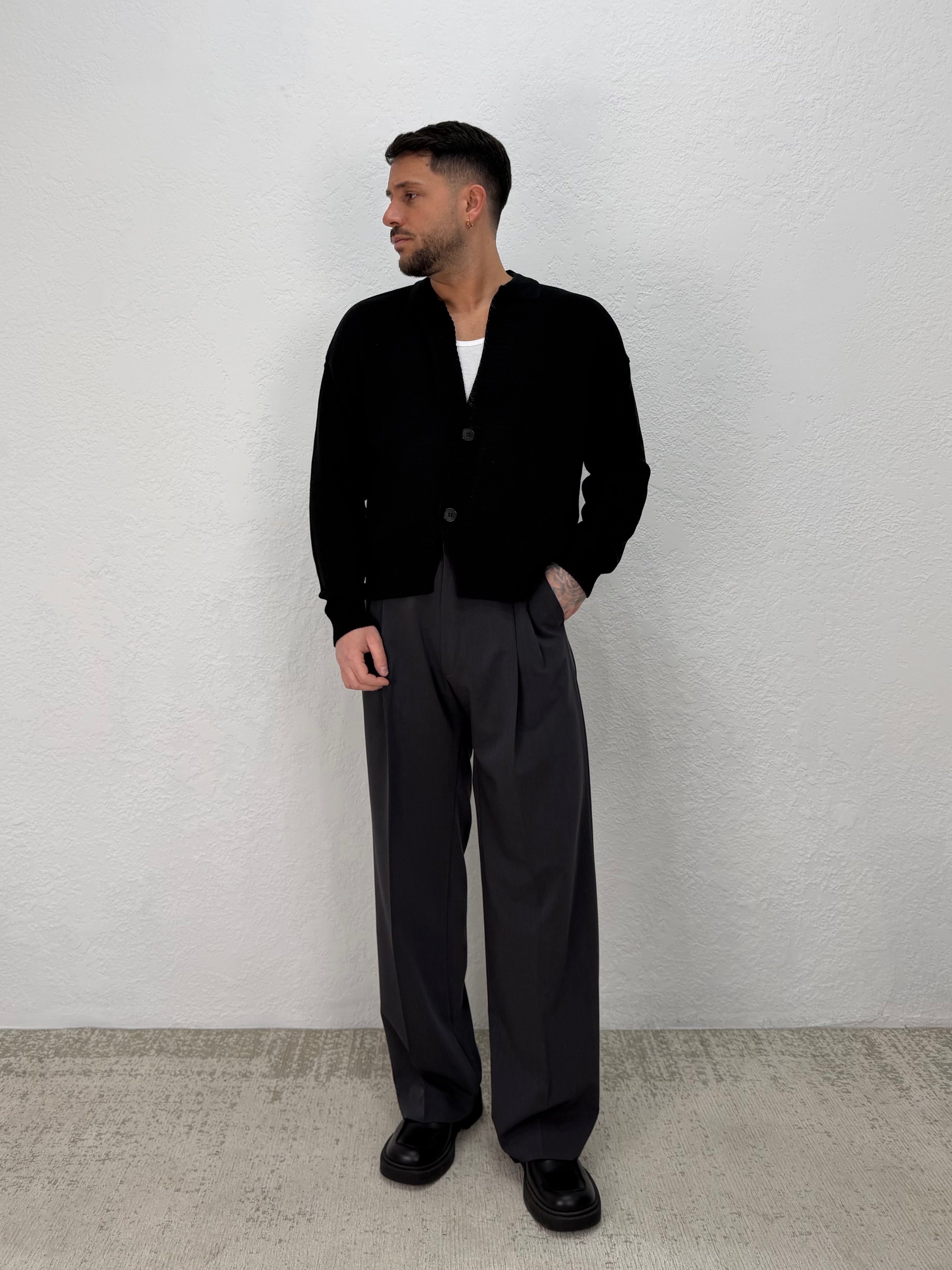 CARDIGAN IN FILO CON COLLETTO