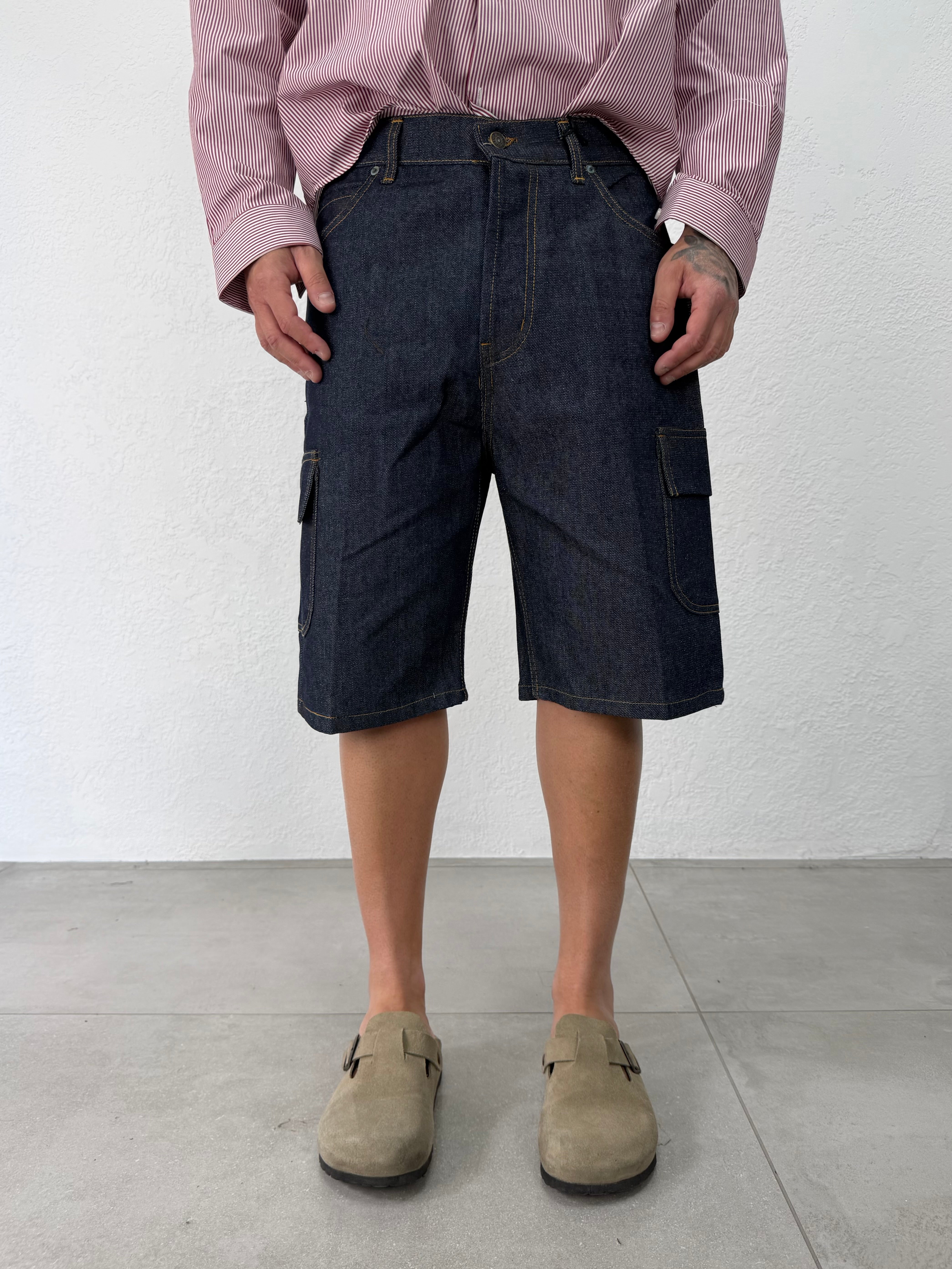 BERMUDA RAW DENIM CON TASCONI