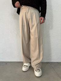 PANTALONE KARL BOTTONE MOLLA FONDO AMPIO