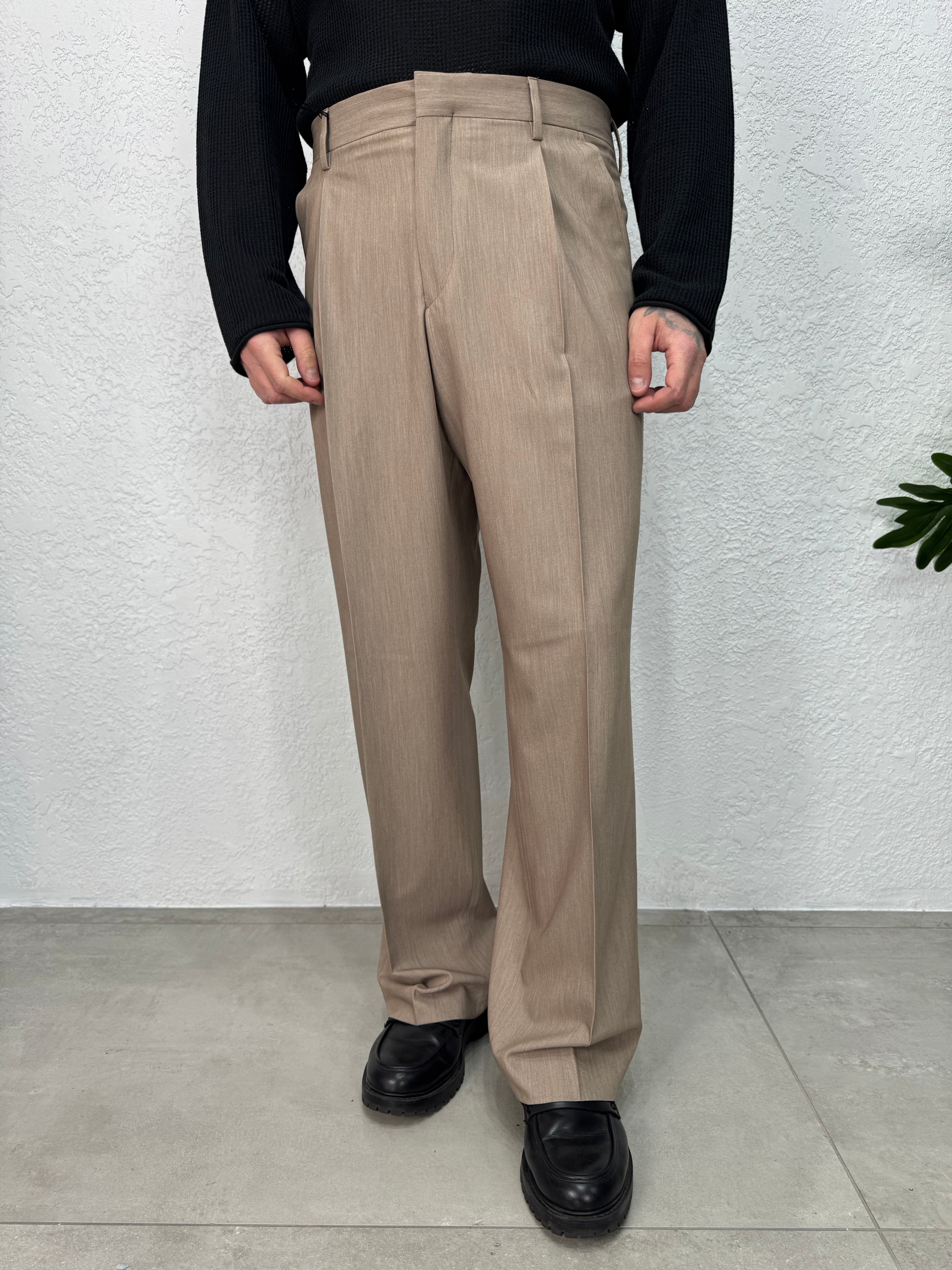 Beige / 44