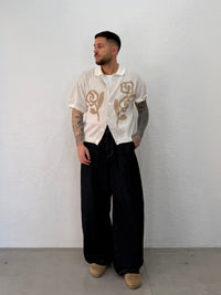 CAMICIA IN FILO CON RICAMO FIORE