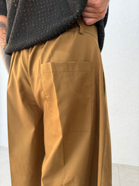CHICANO SHORT