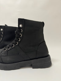Anfibi in Pelle Nero