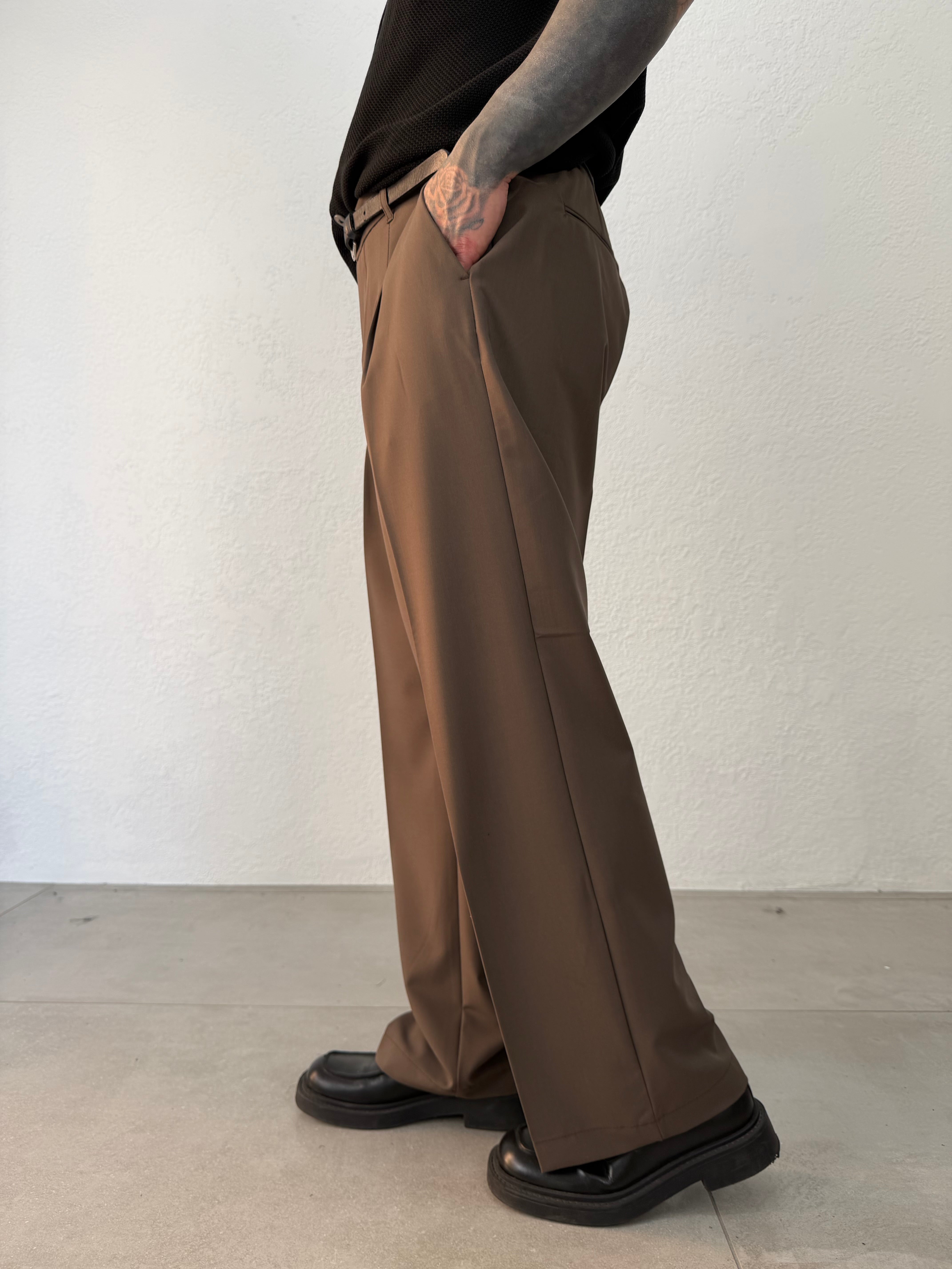 PANTALONE KARL BOTTONE E MOLLA