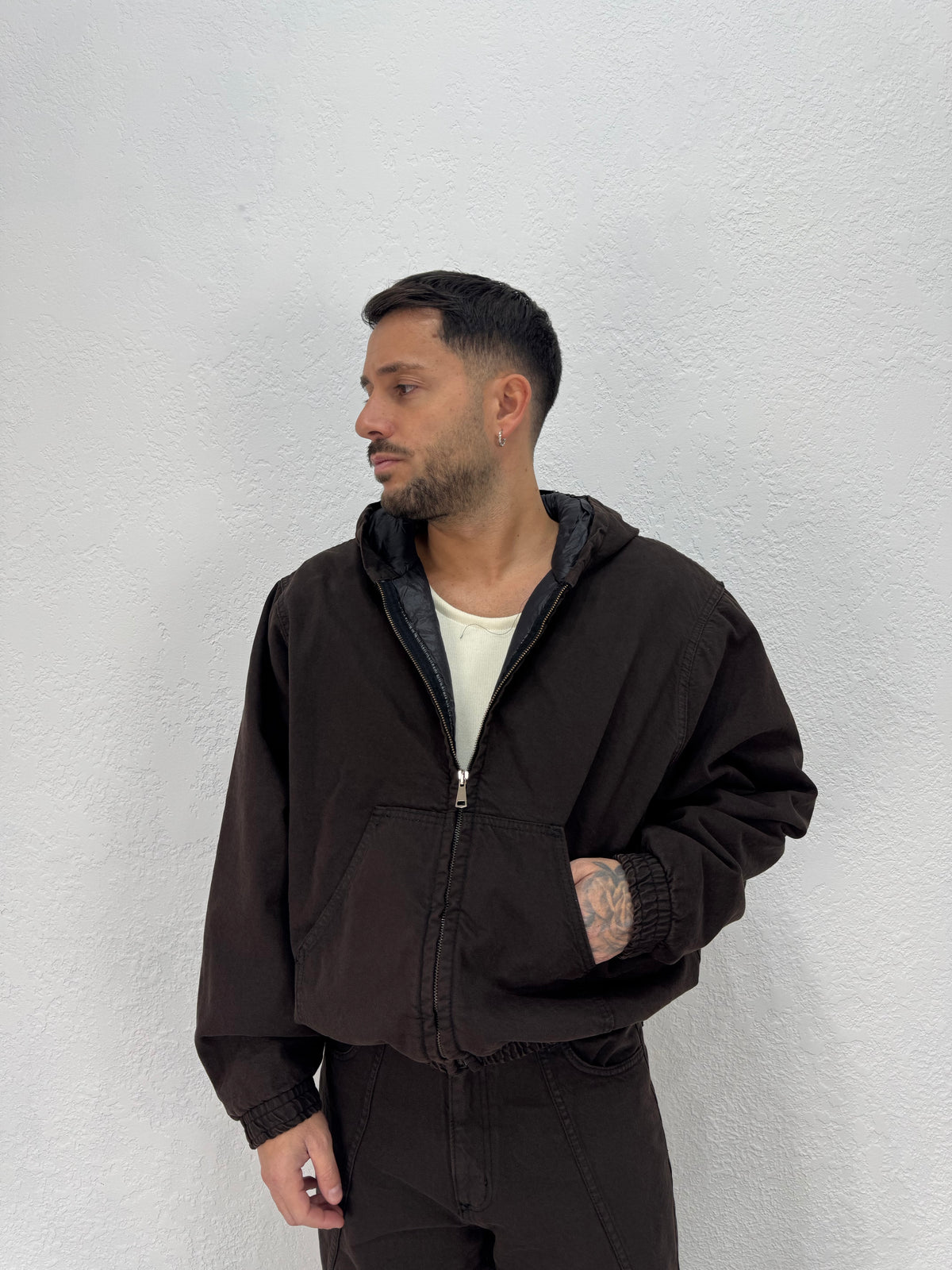 JACKET IN JEANS LESS IMBOTTITO CON CAPPUCCIO