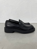 COLLEGE IN PELLE PUNTA QUADRATA