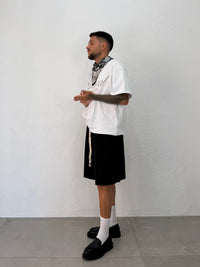 BERMUDA IN COTONE CON TASCONI