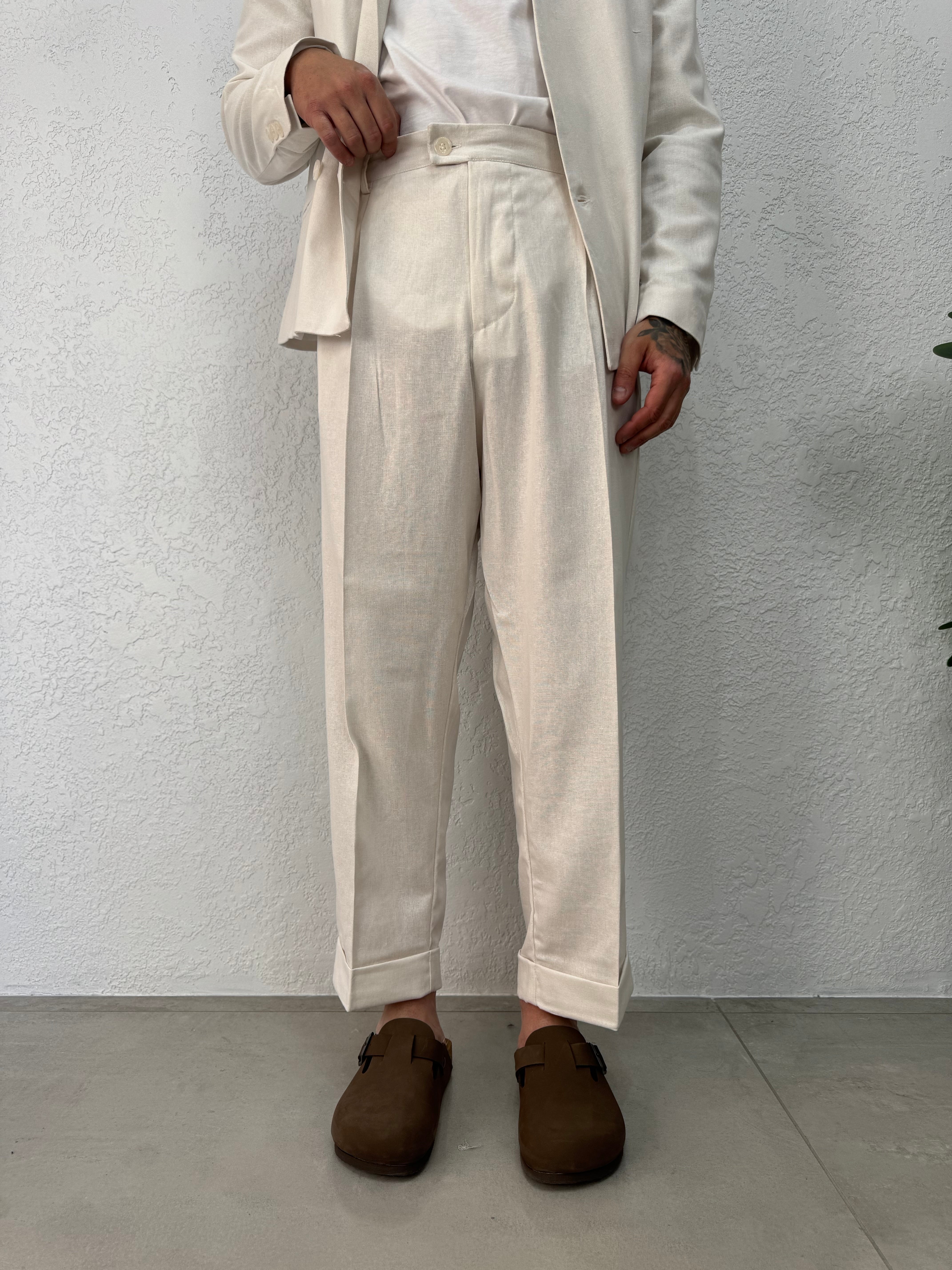 Bianco / 44