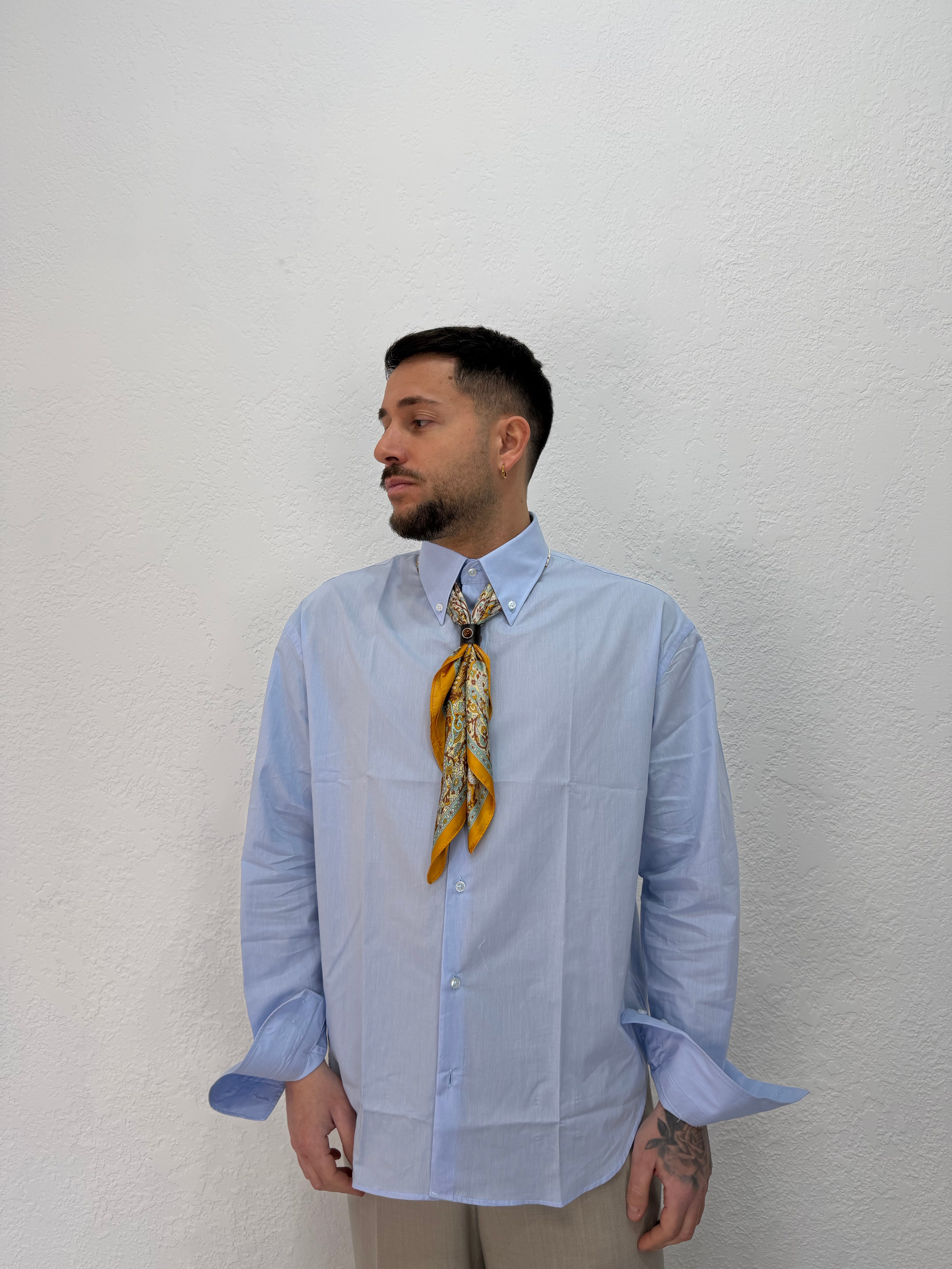 CAMICIA OVER STONDATA CON RICAMO VD TINTA UNITÀ