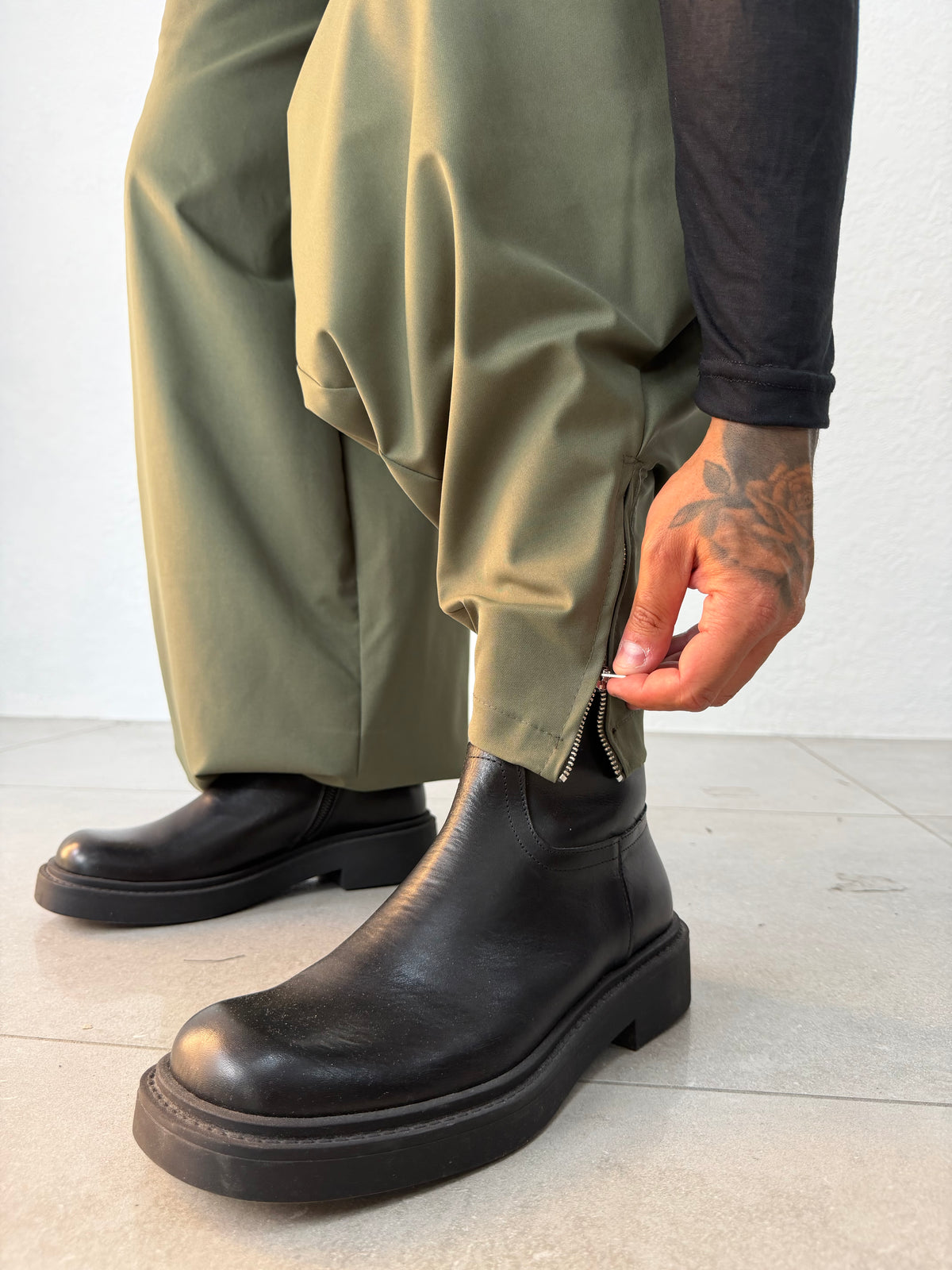PANTALONE NIKKA