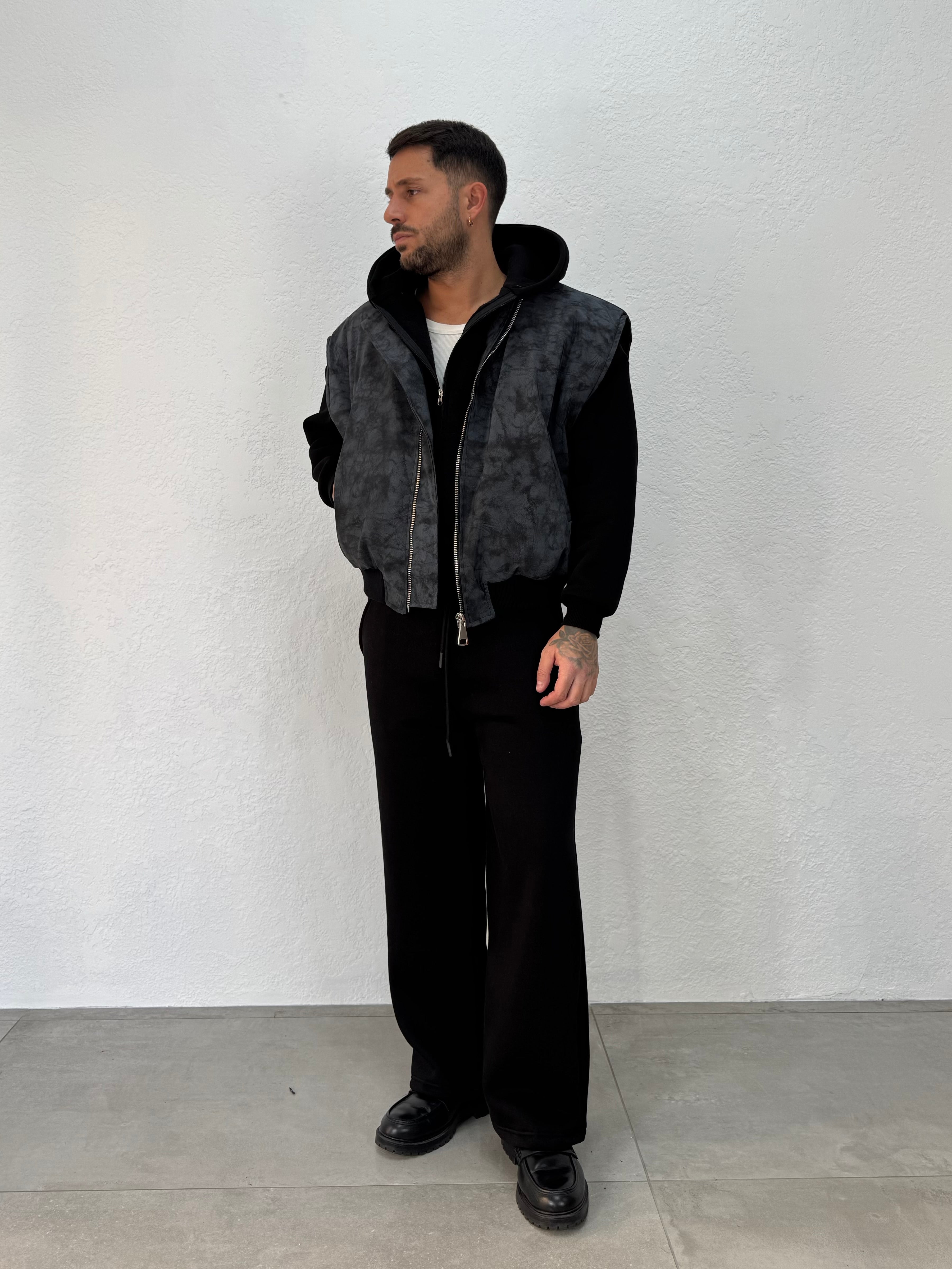 SMANICATO TESSUTO TECNICO