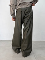 PANTALONE EFFETTO PELLE