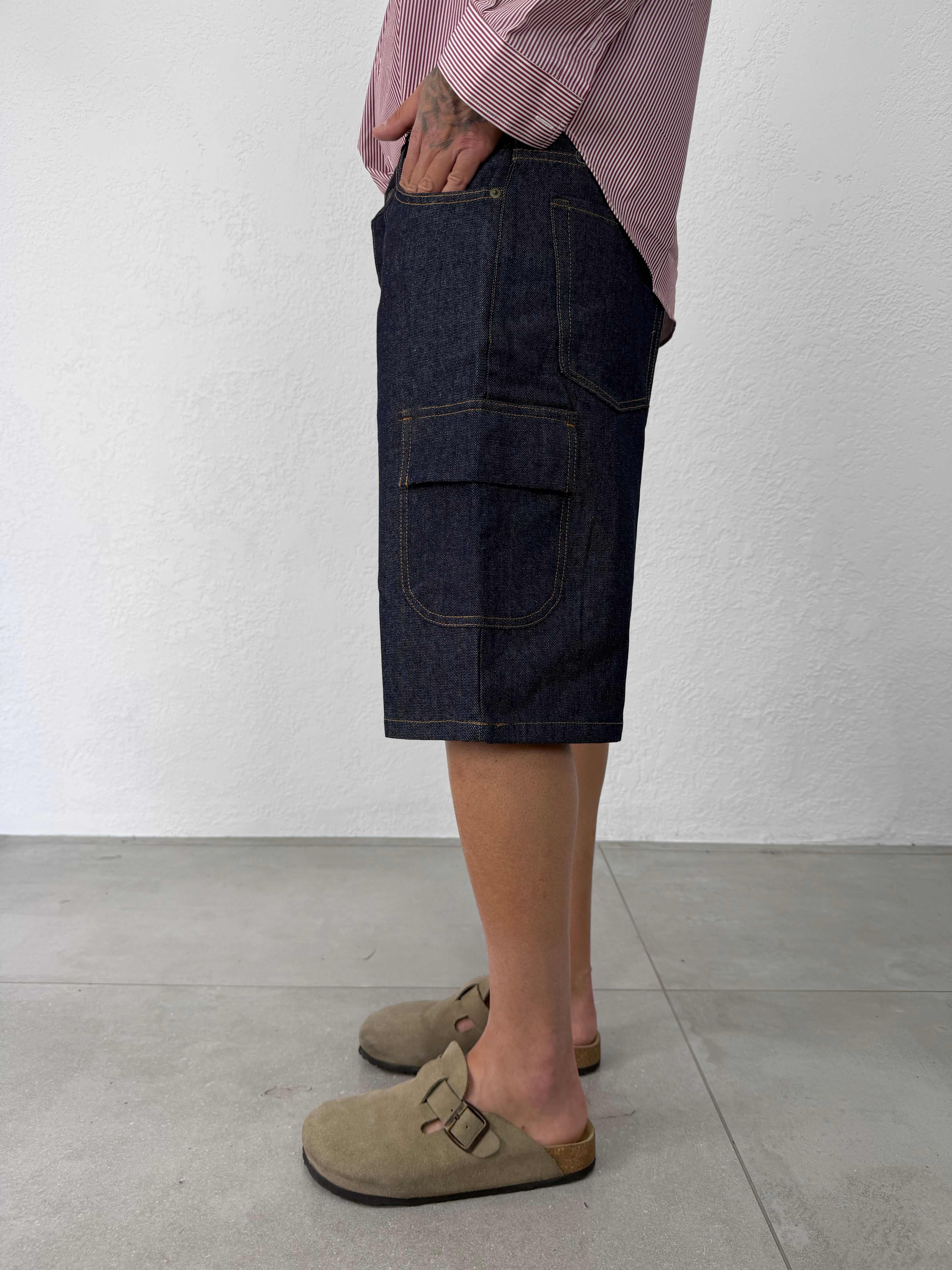 BERMUDA RAW DENIM CON TASCONI