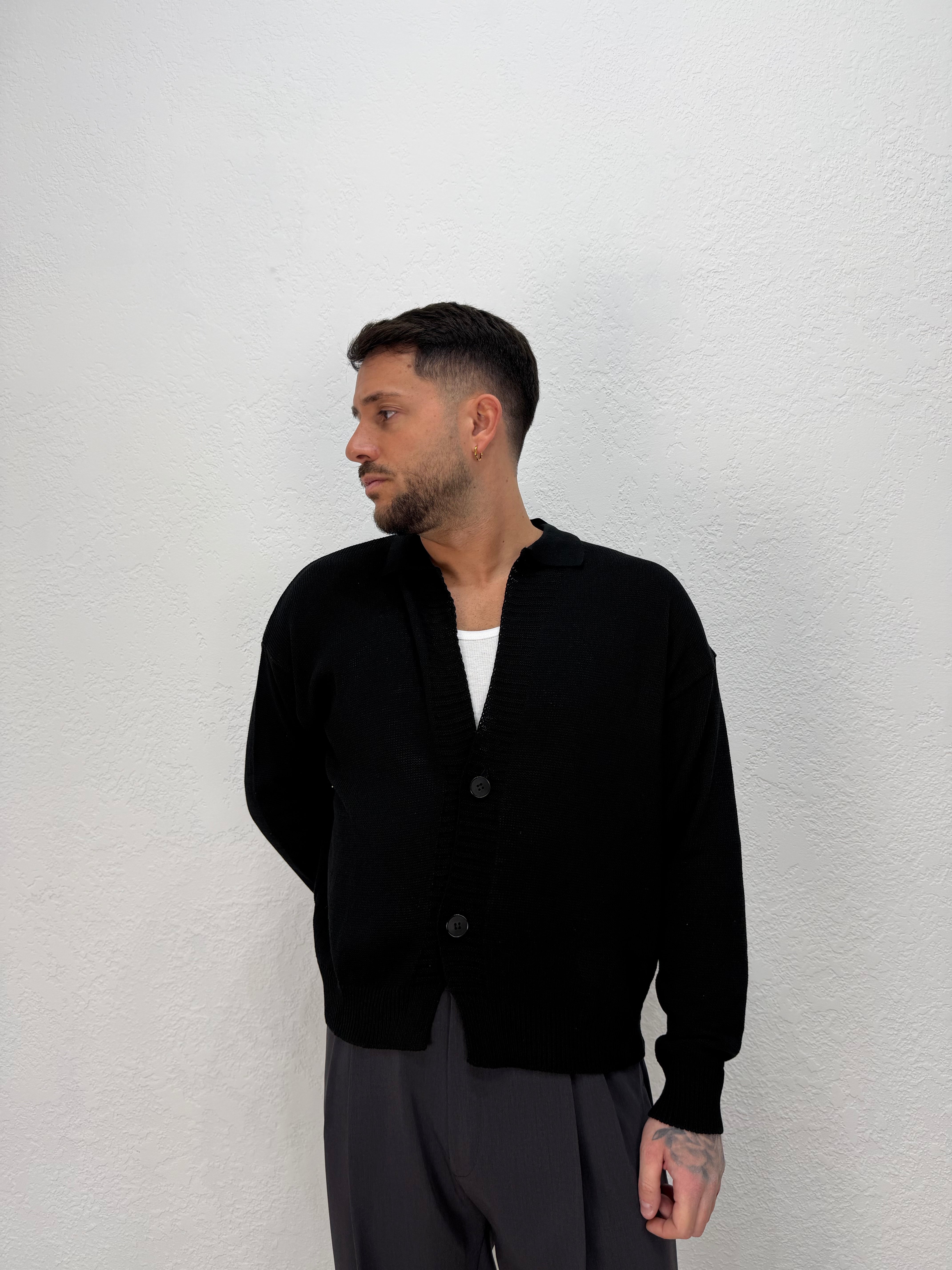 CARDIGAN IN FILO CON COLLETTO