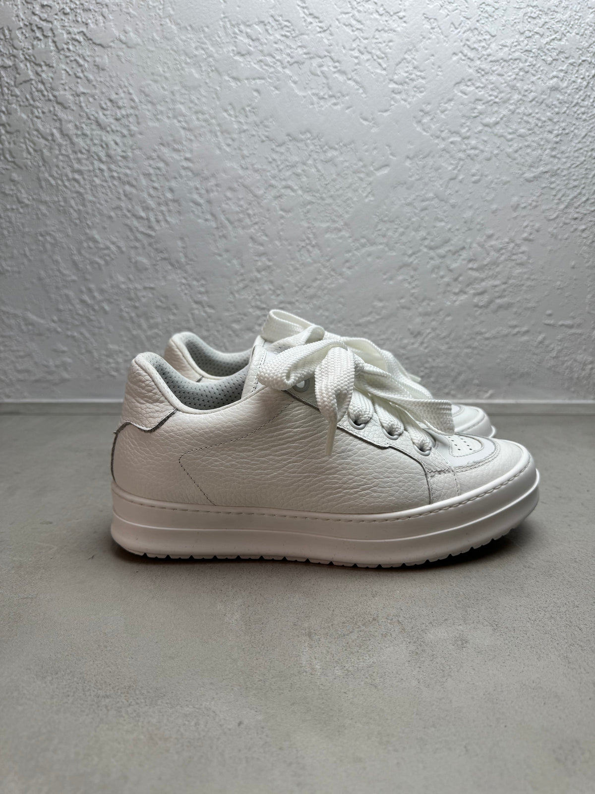 SNEAKERS WHITE LACCIO DOPPIO