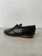 MOCASSINO IN PELLE CON FRANGE