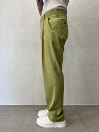 Pantalone Daniel P/E