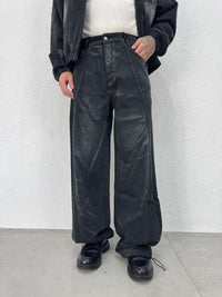 JEANS BAGGY LESS CON COULISSE SUL FONDO