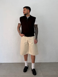 BERMUDA OVER BEIGE