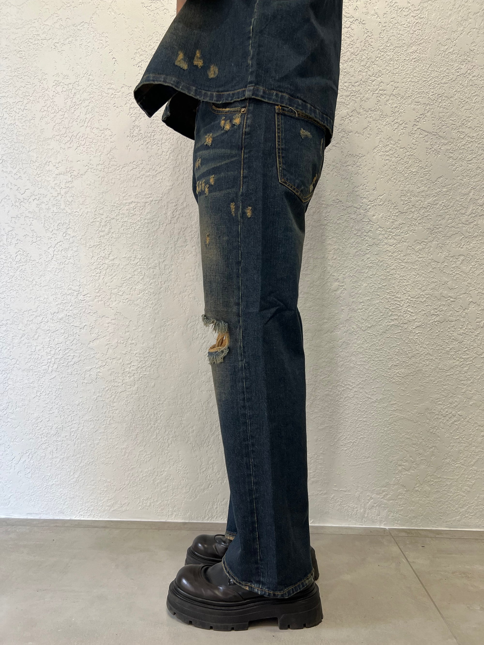 Jeans Baggy con Strappi Sabbiato