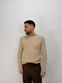 MAGLIA IN FILO LEGGERO ADERENTE