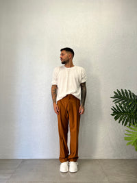 Pantalone Daniel P/E