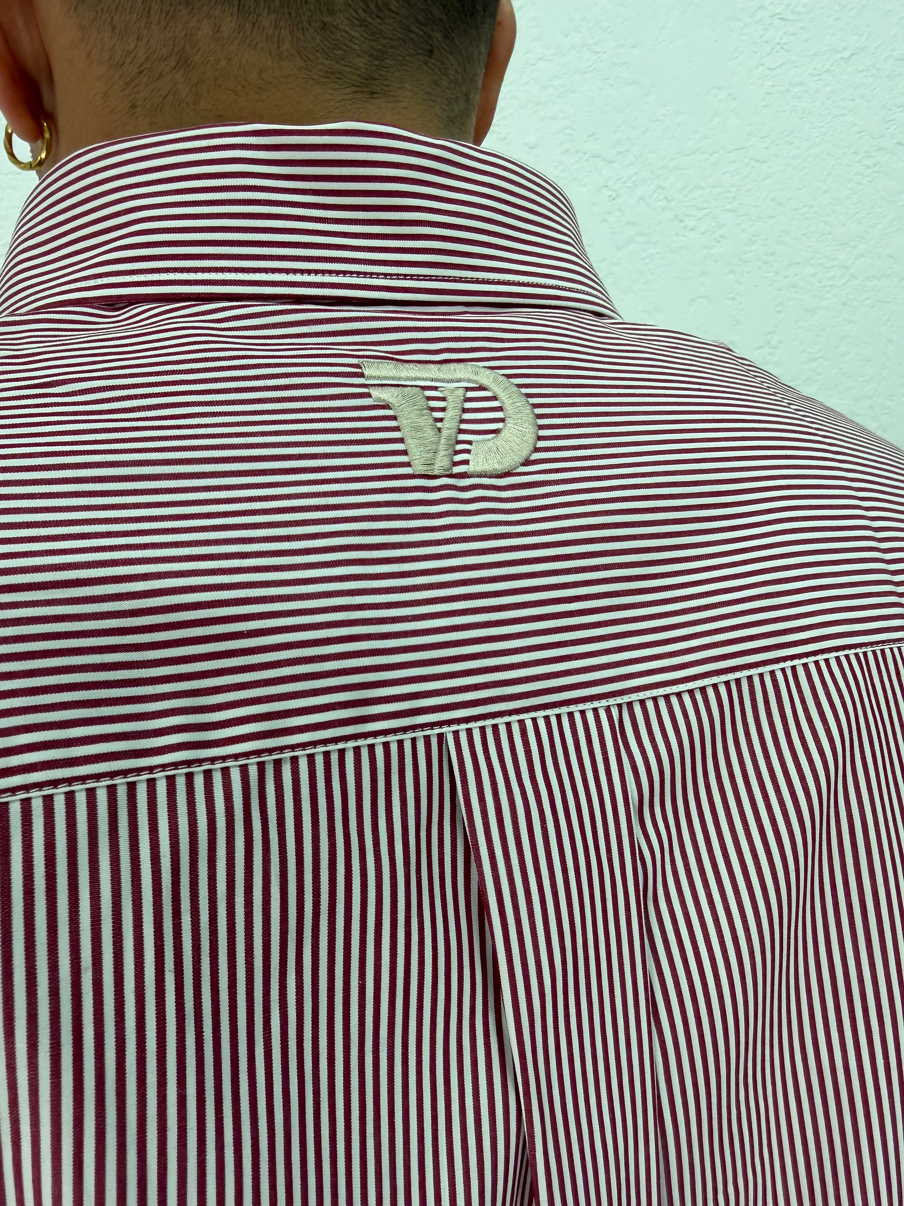 CAMICIA OVER STONDARA CON RICAMO VD RIGATA