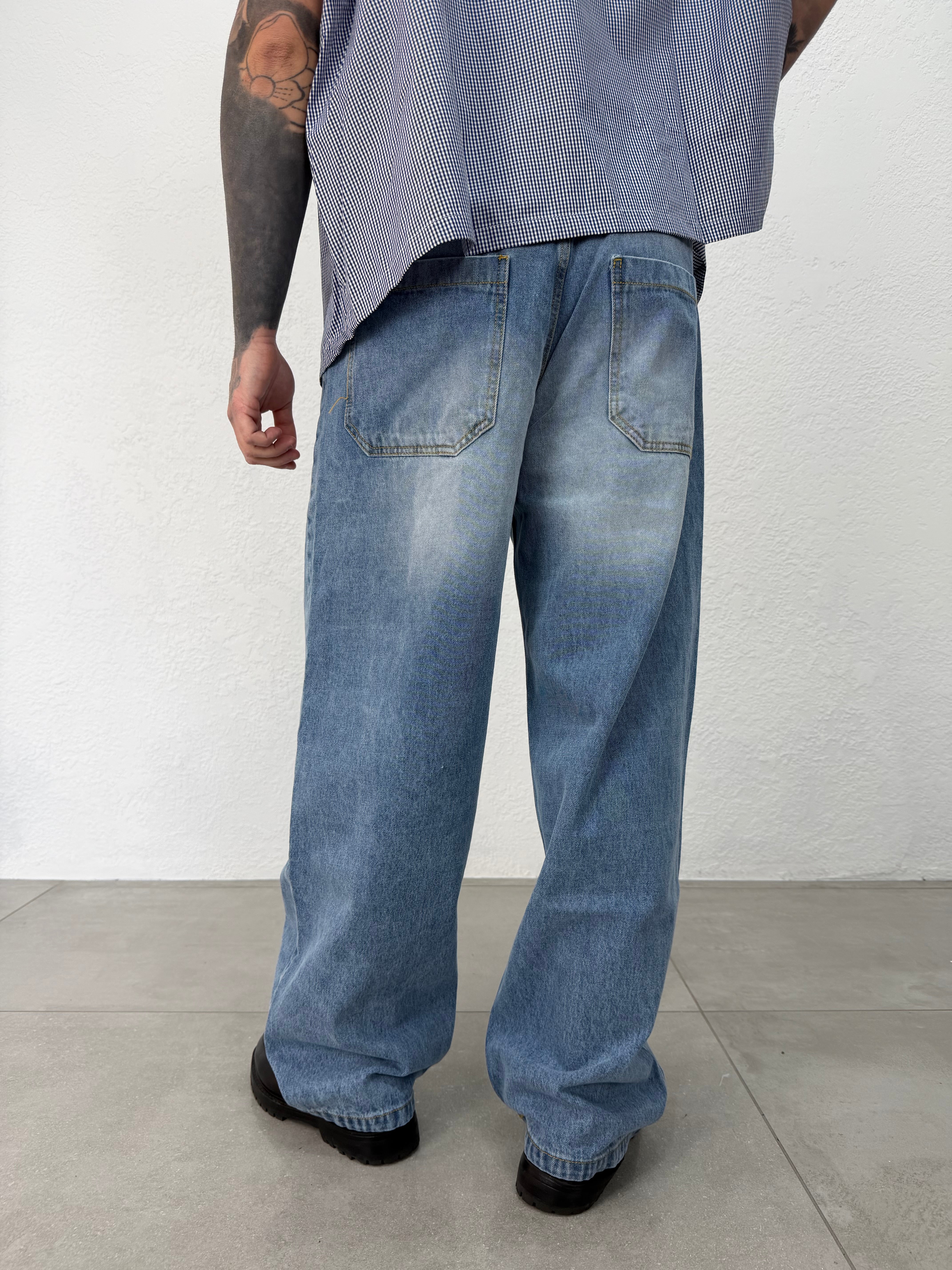 JEANS LOOSE FIT CHIARO