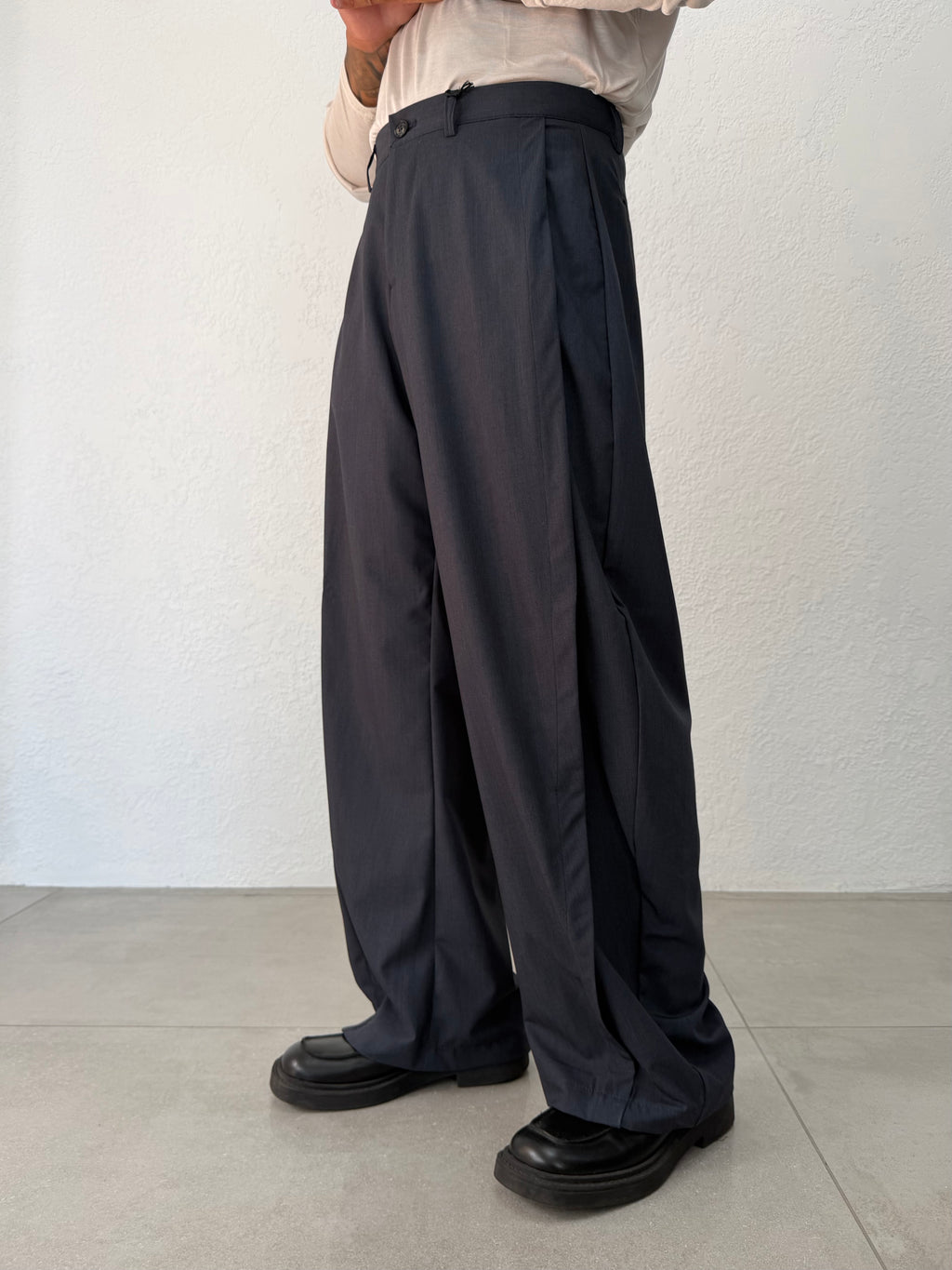 PANTALONE PINCES LATERALE MIDWEST