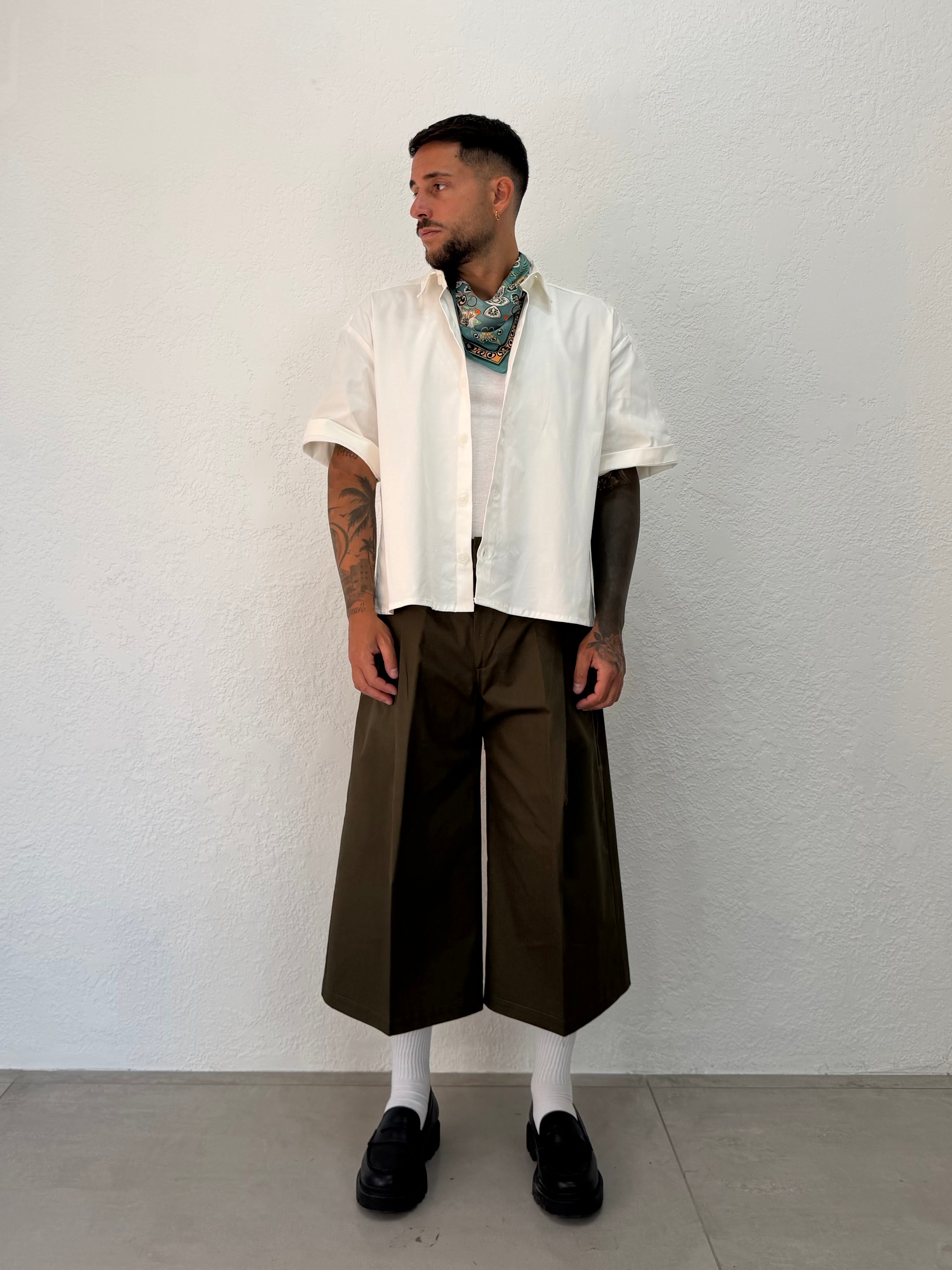 CHICANO SHORT