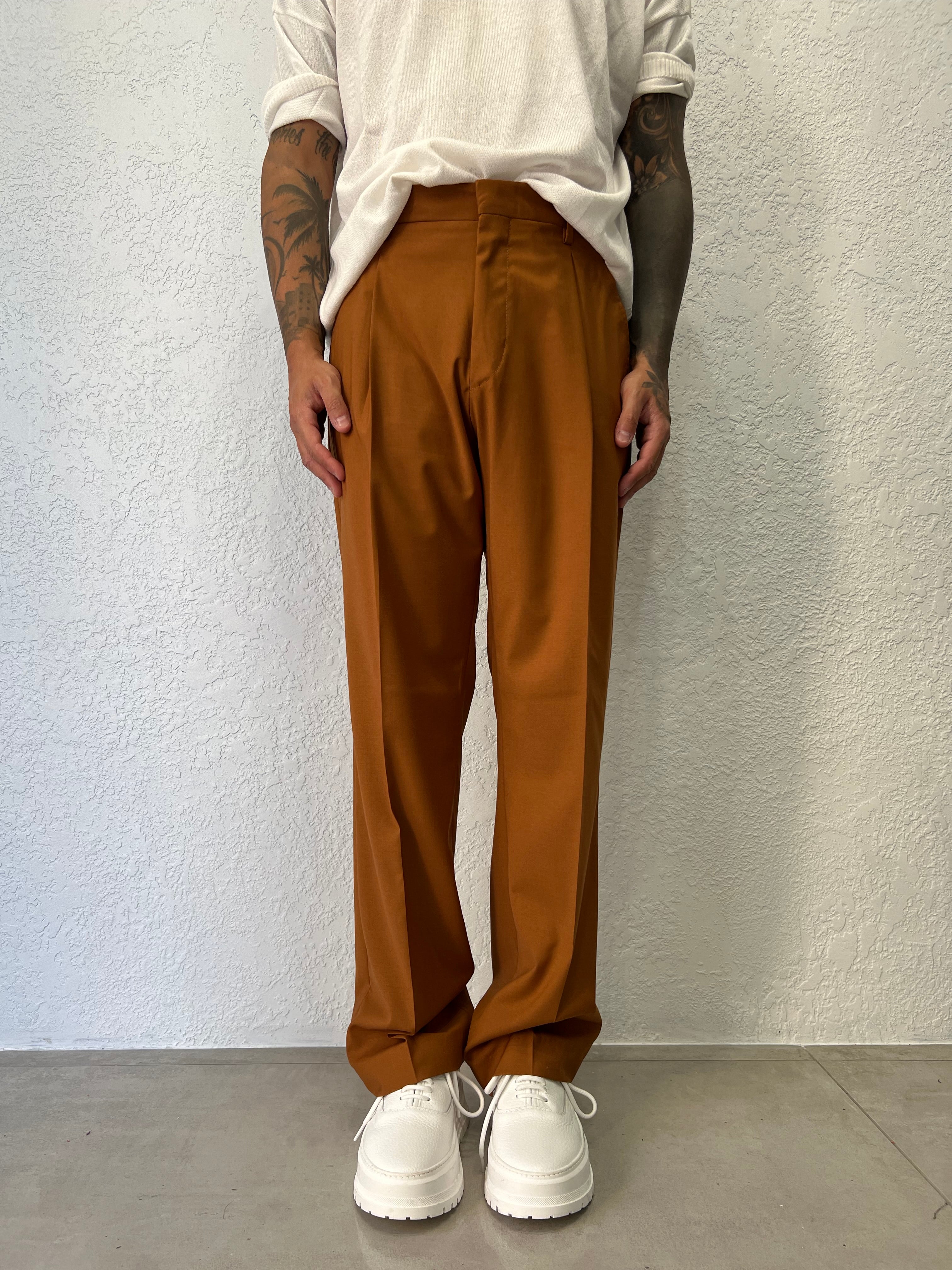 Pantalone Daniel P/E