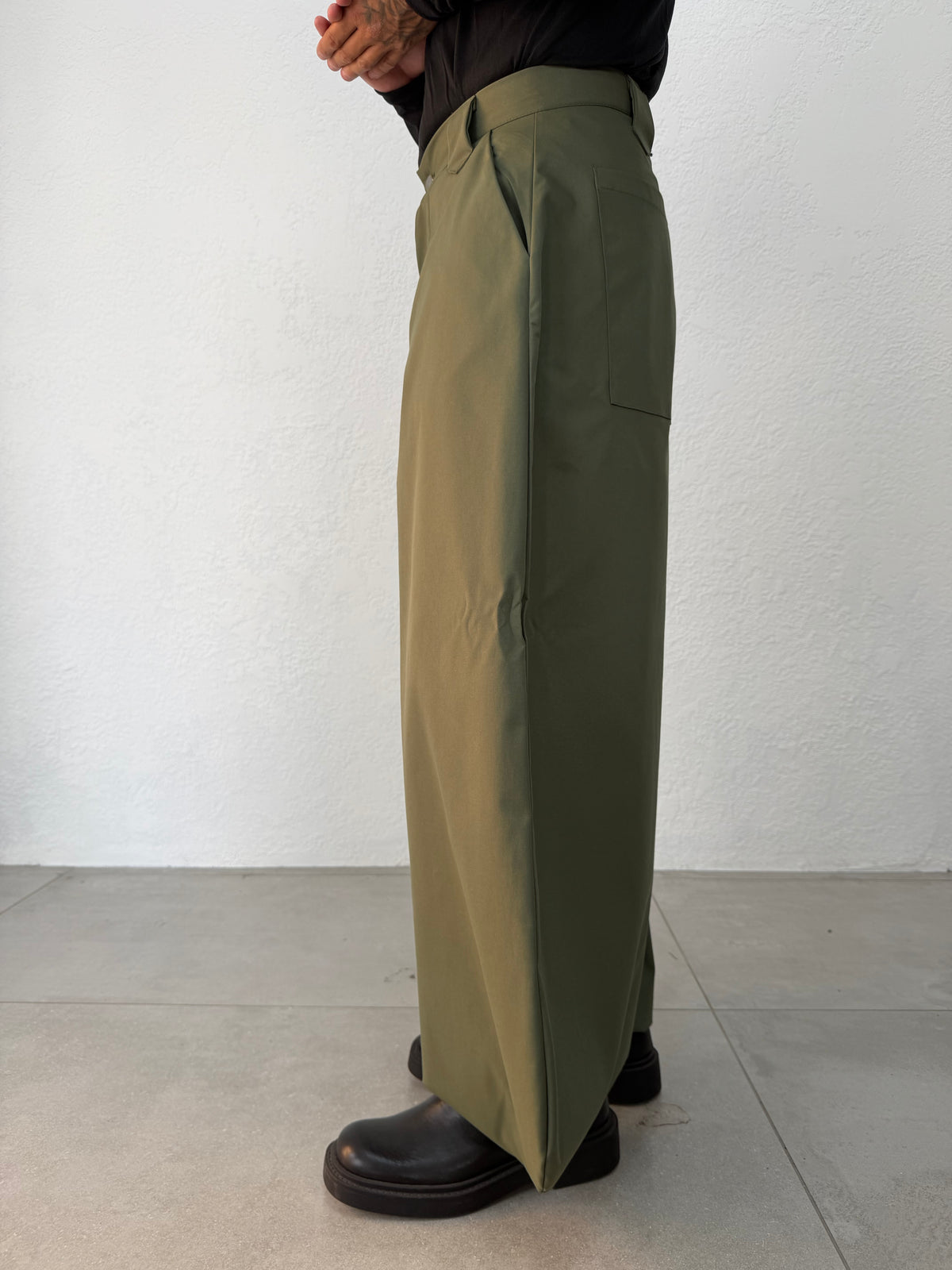 PANTALONE NIKKA