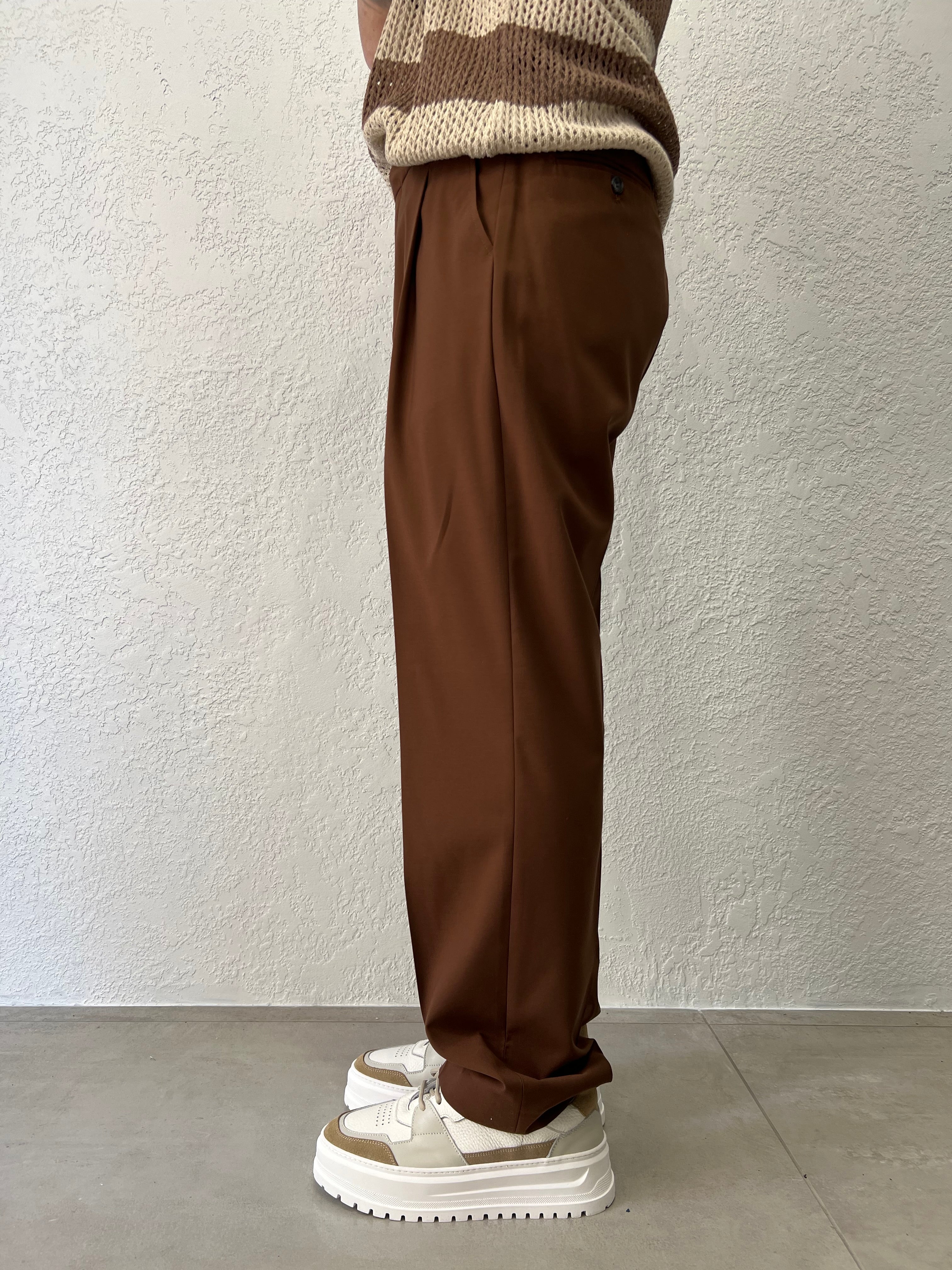 Pantalone Daniel P/E