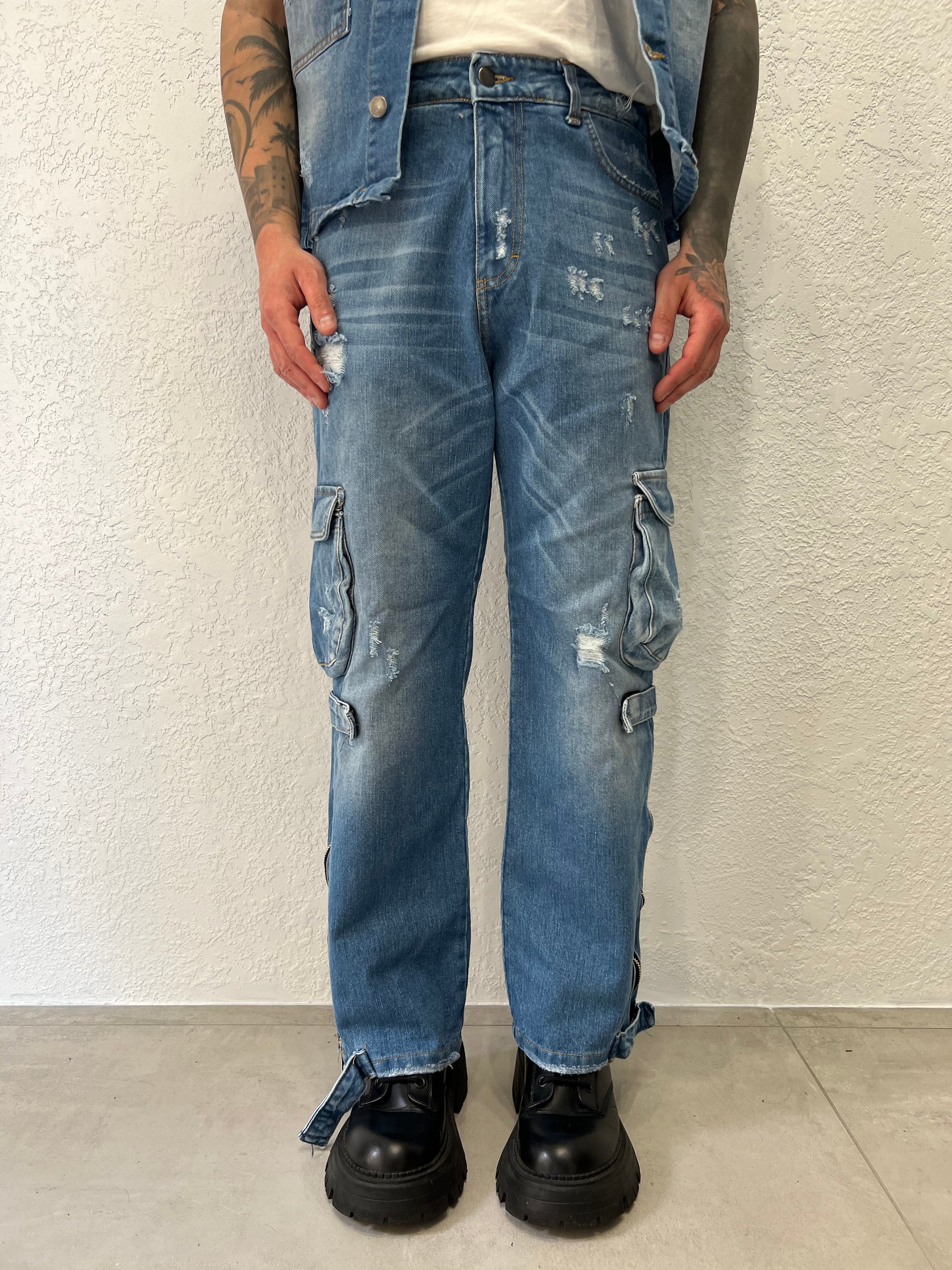 Jeans Baggy con Tasconi Lavaggio Chiaro