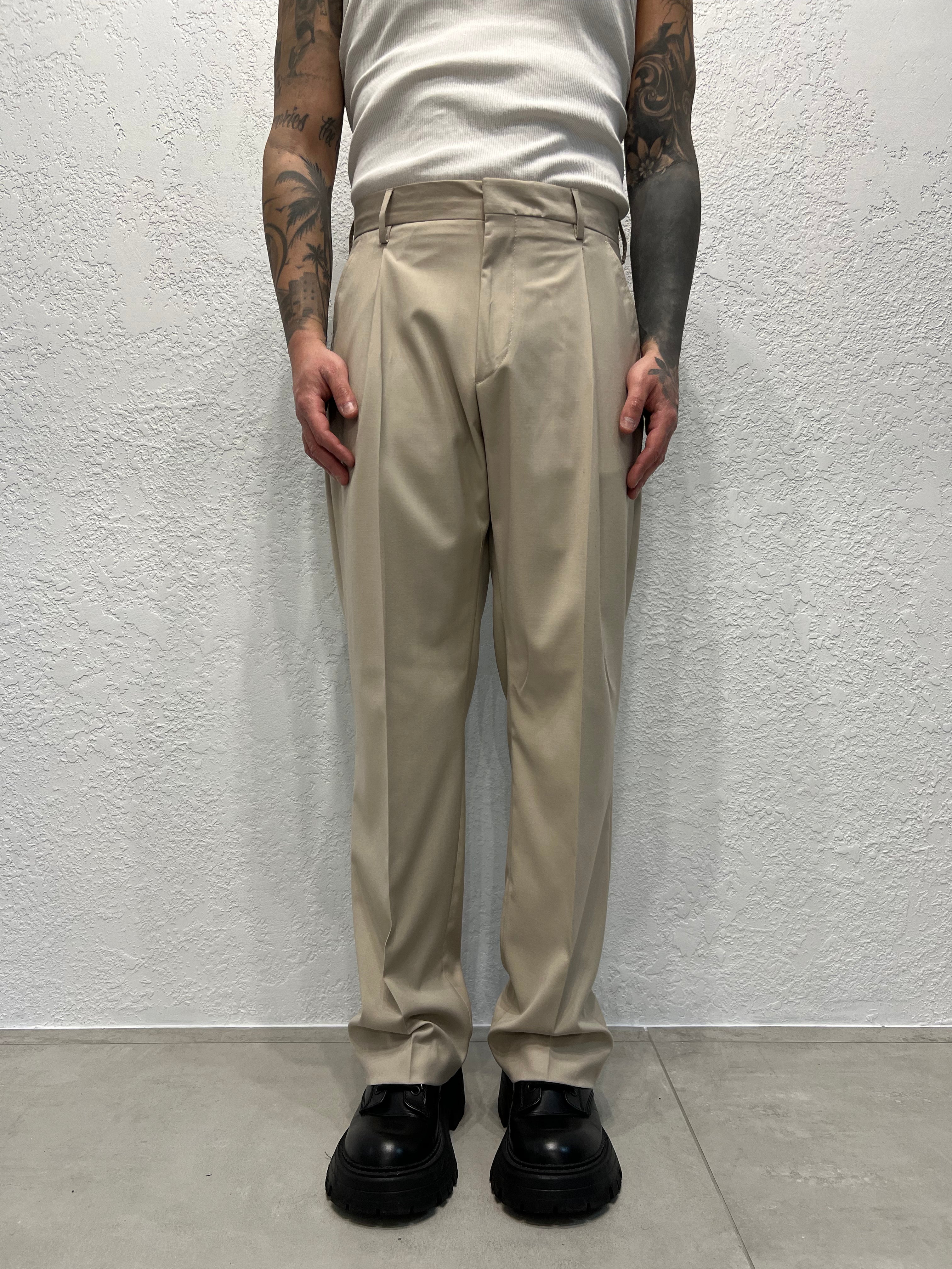 Pantalone Daniel P/E