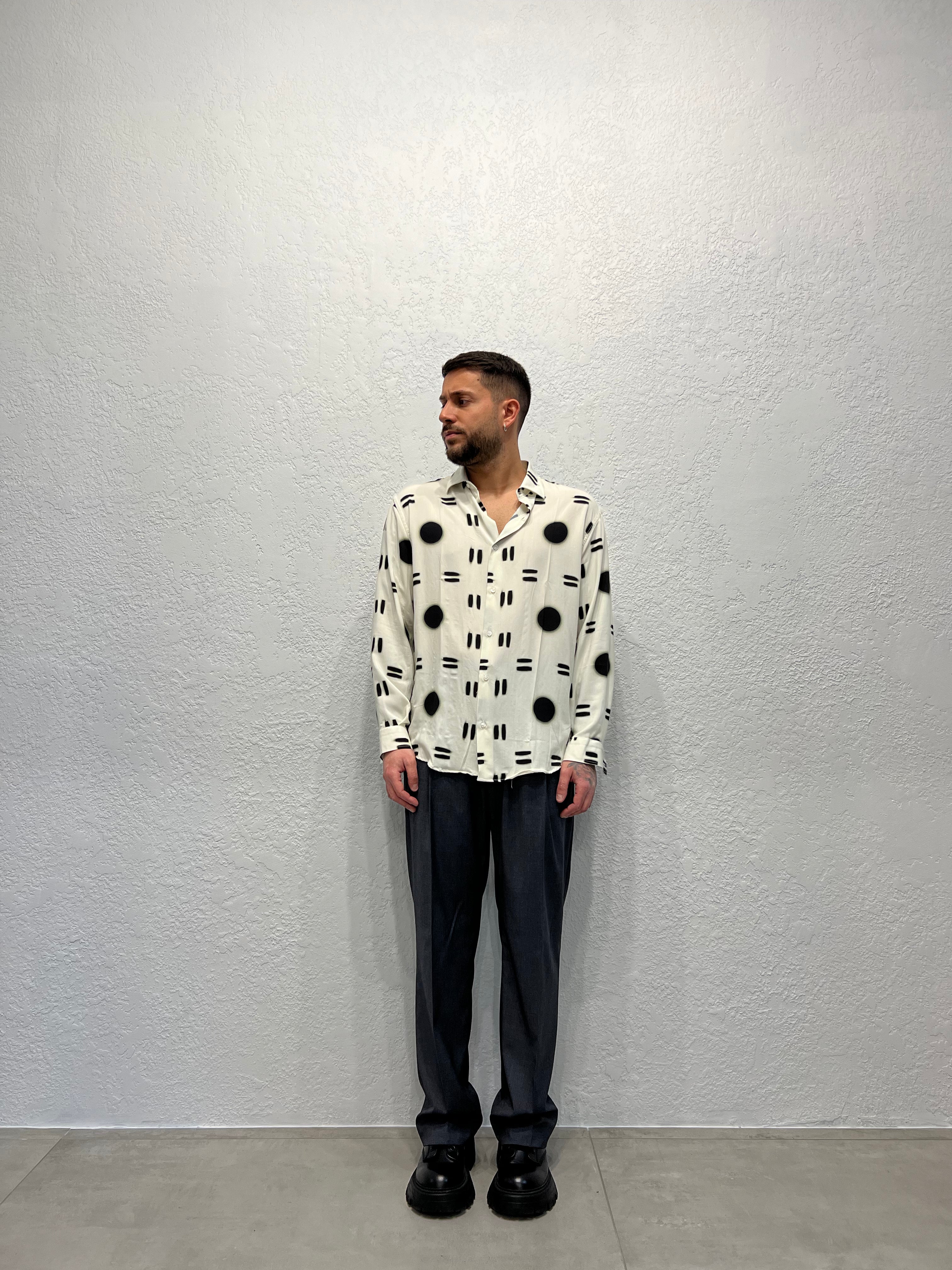 Pantalone Daniel P/E